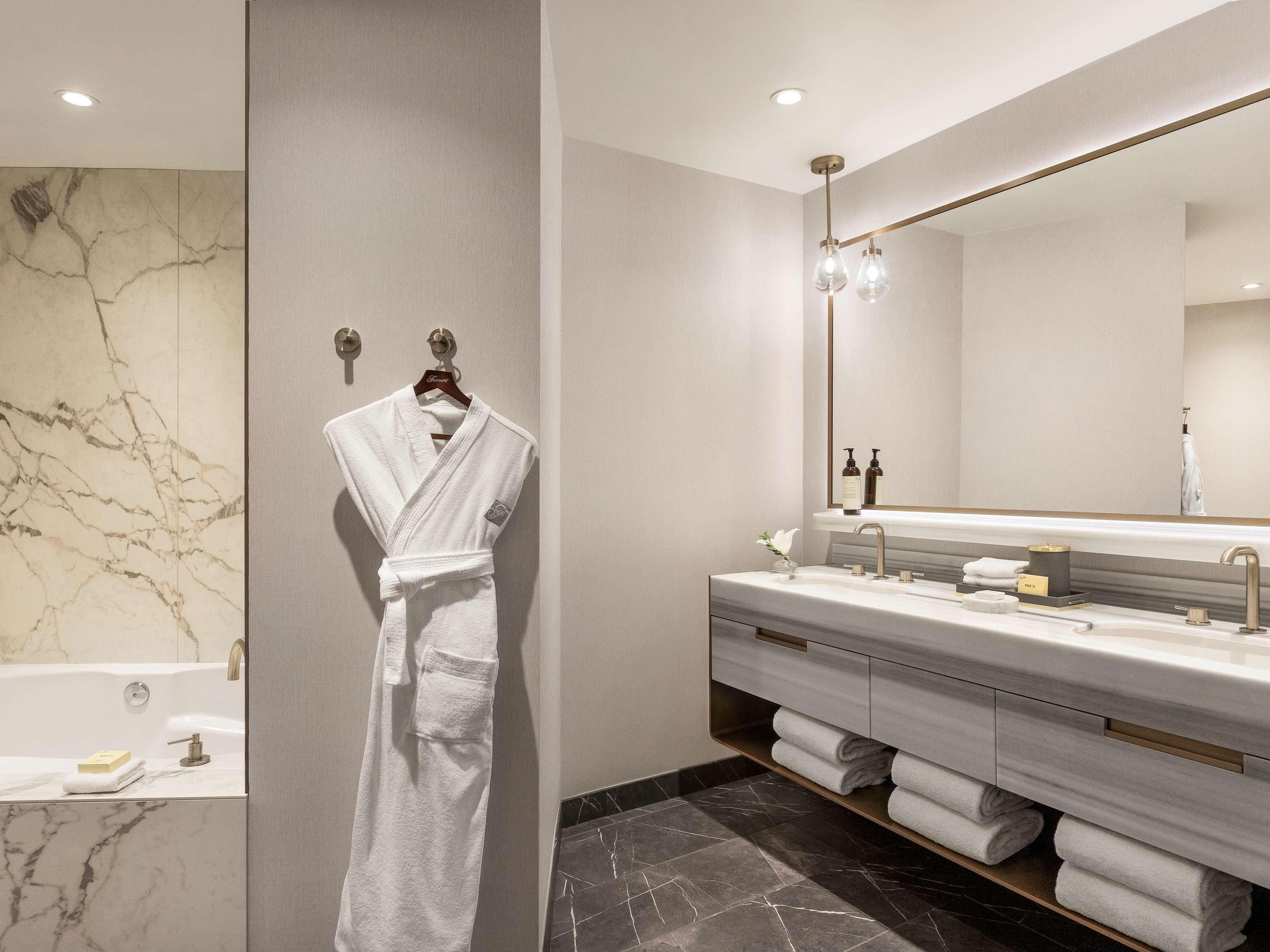 Suite King Bed One Bedroom 