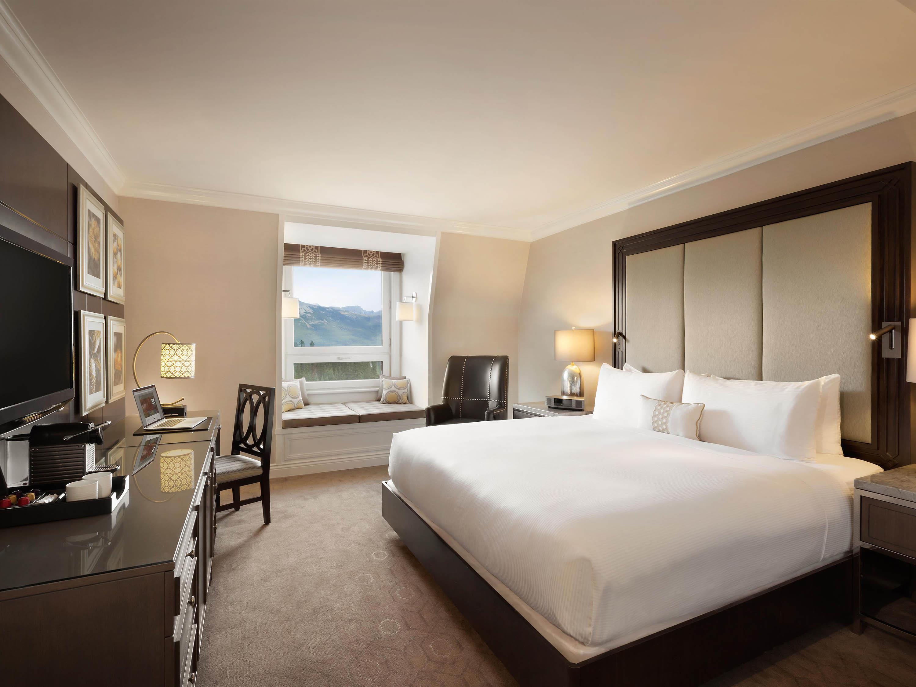 Double Guest Room King Bed