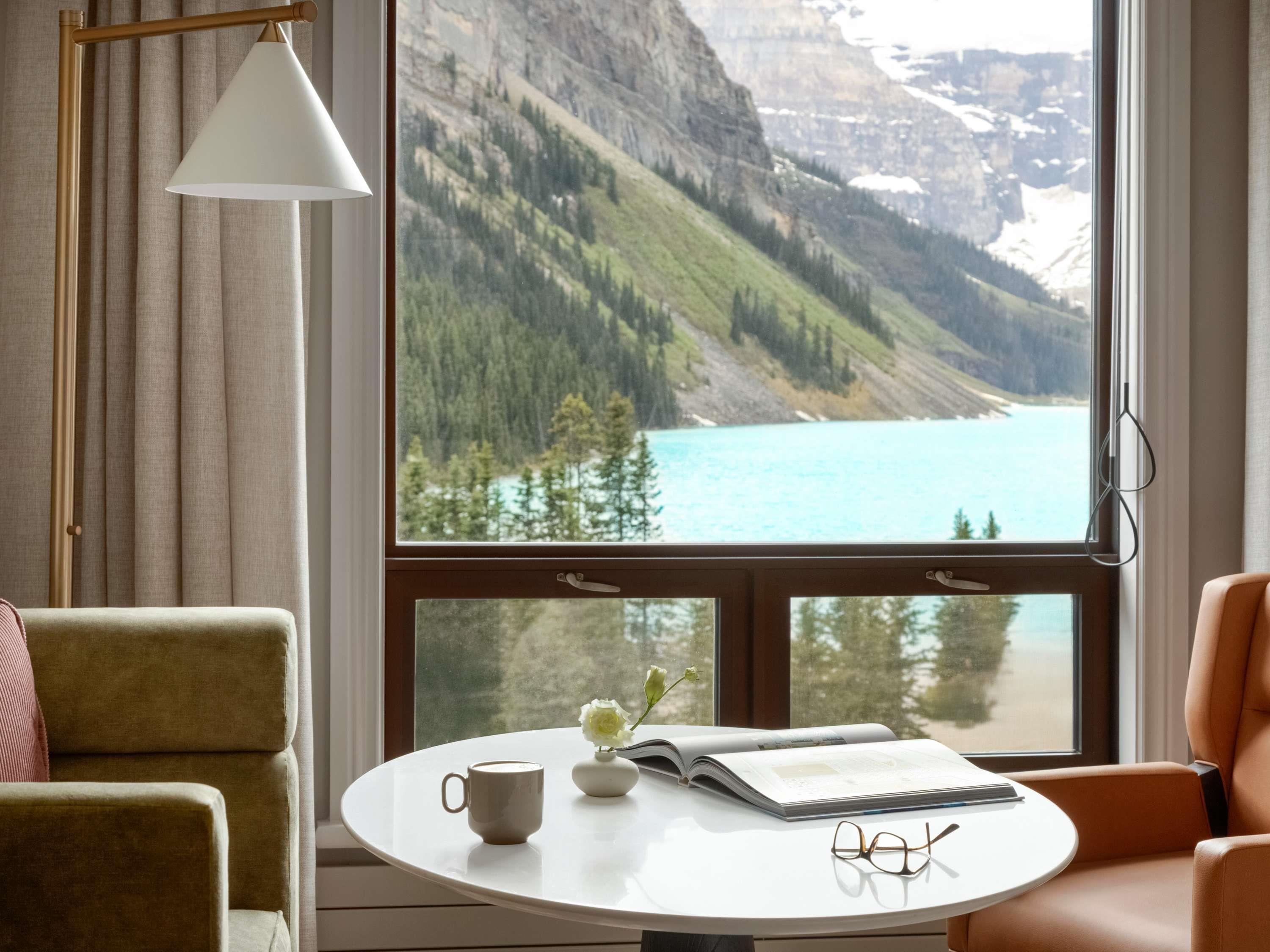 Room Deluxe with Balcony