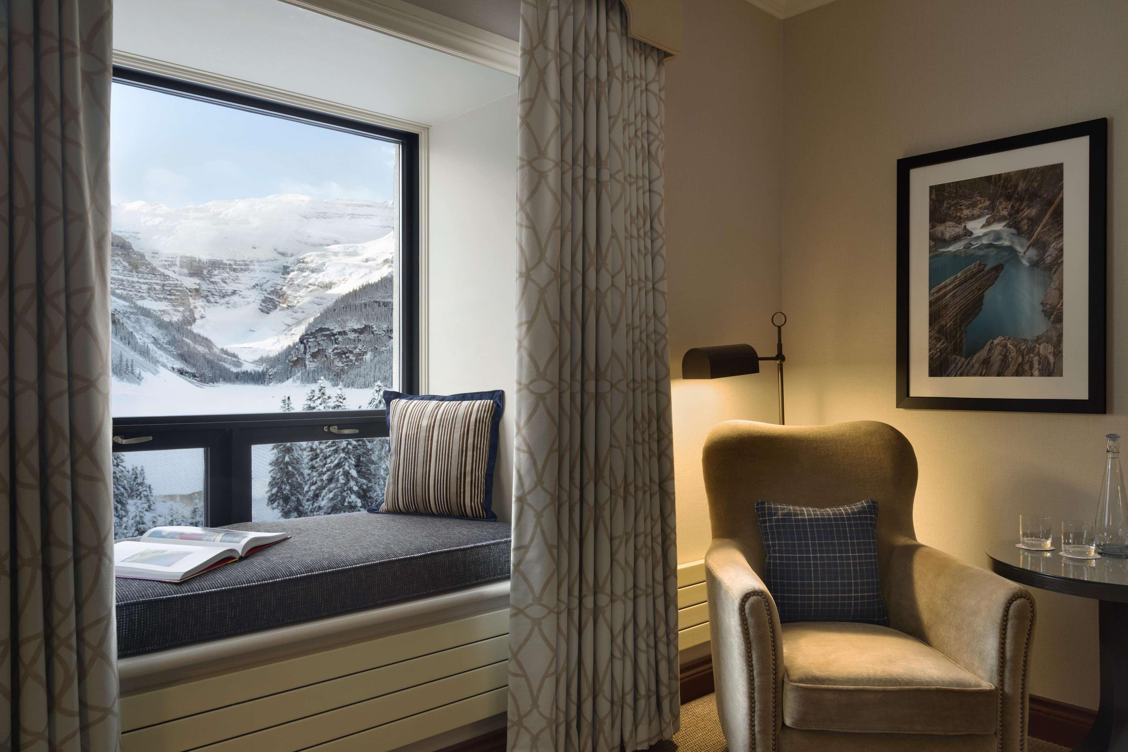 Double Deluxe Two Queen Beds