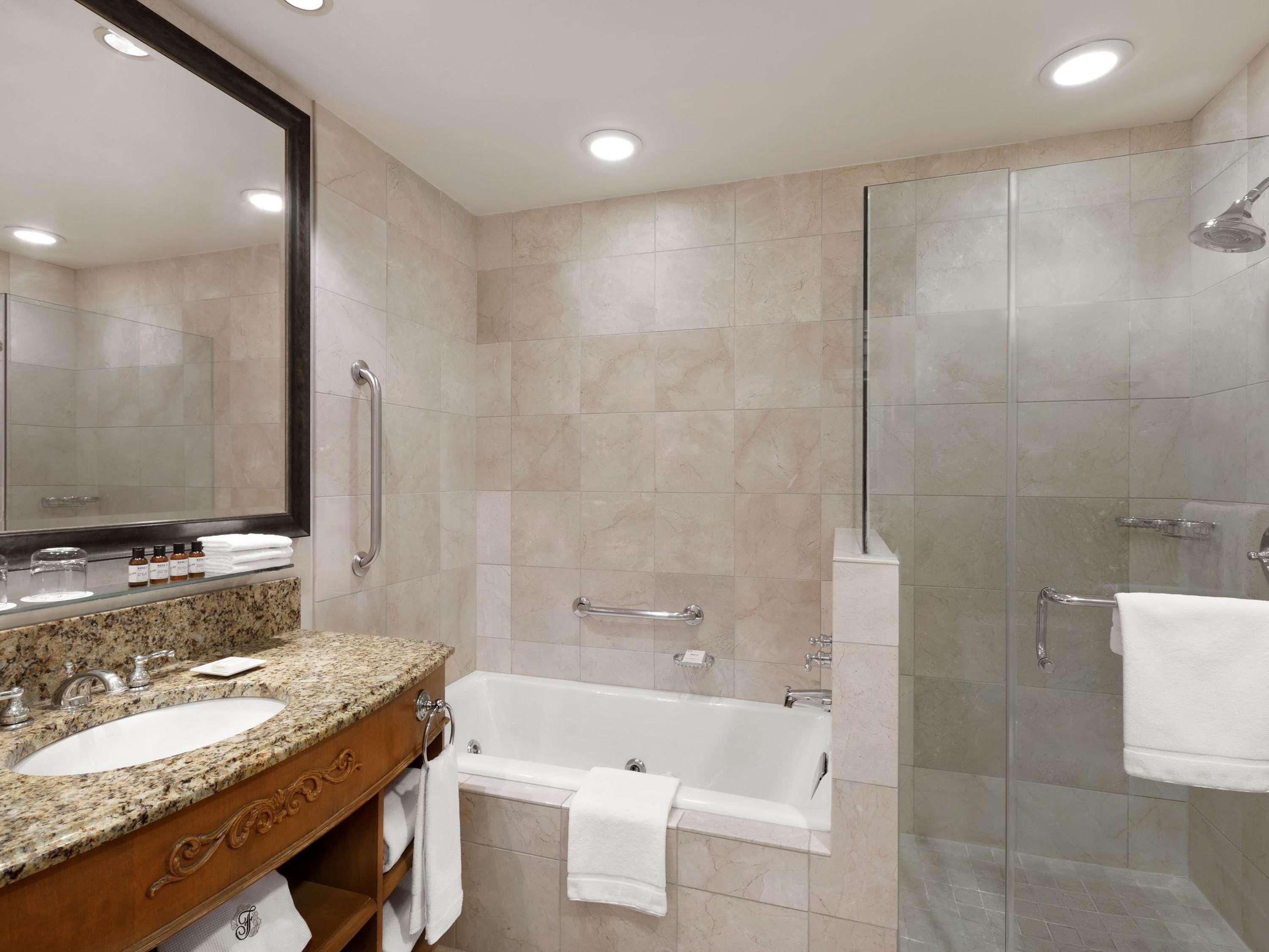 Junior Suite Two Queen Beds