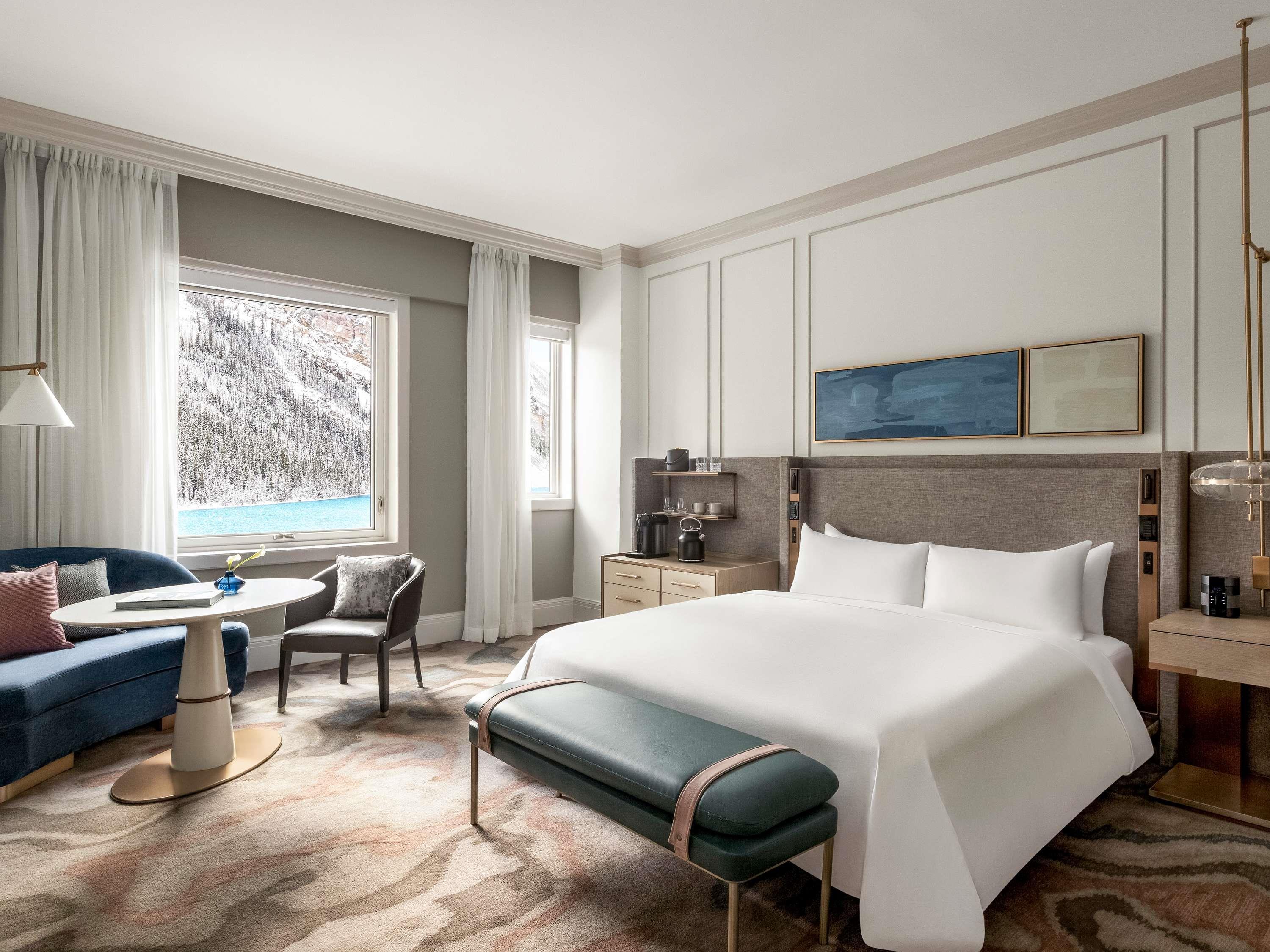 Room Deluxe King Bed