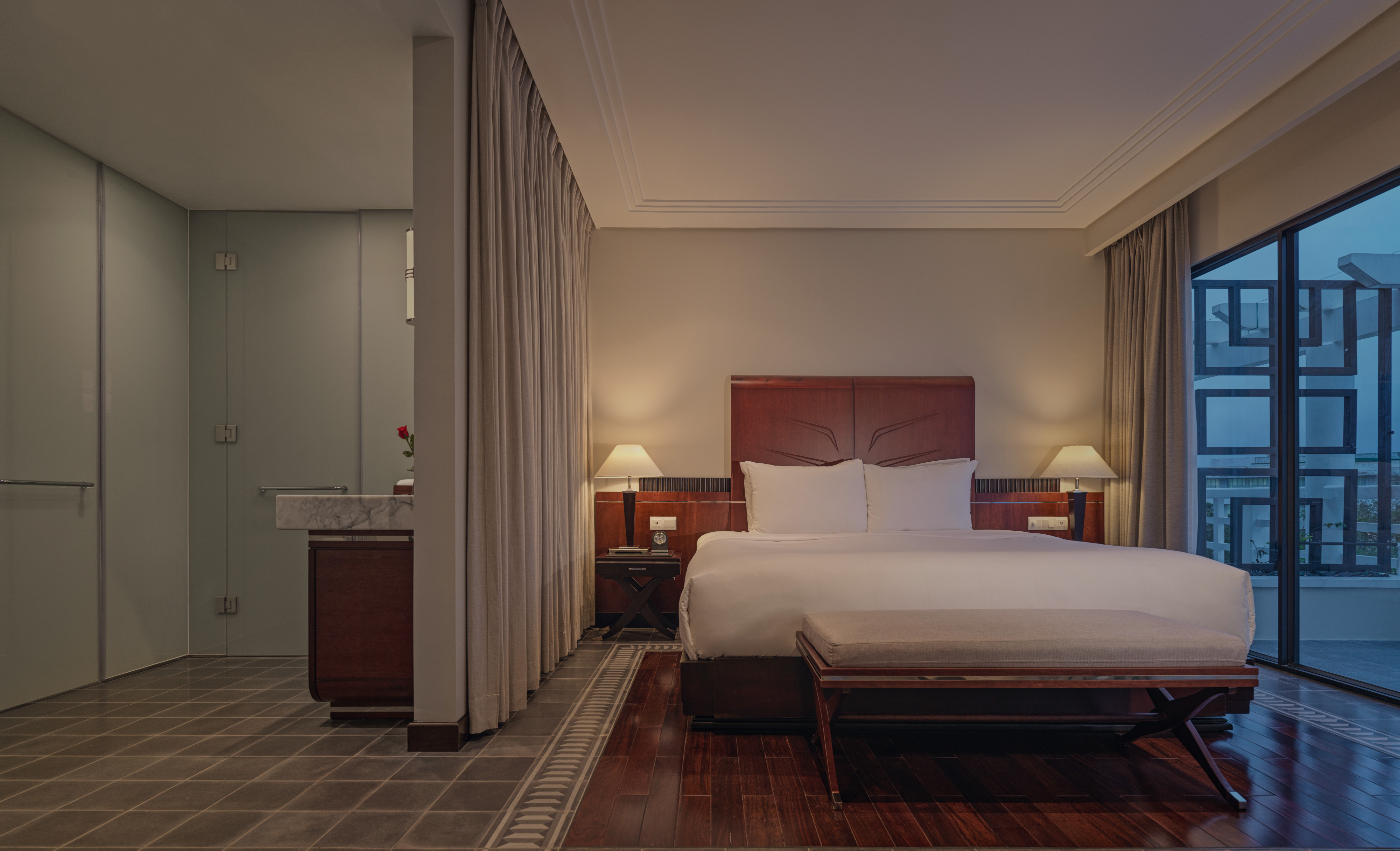 Suite King Bed One Bedroom 