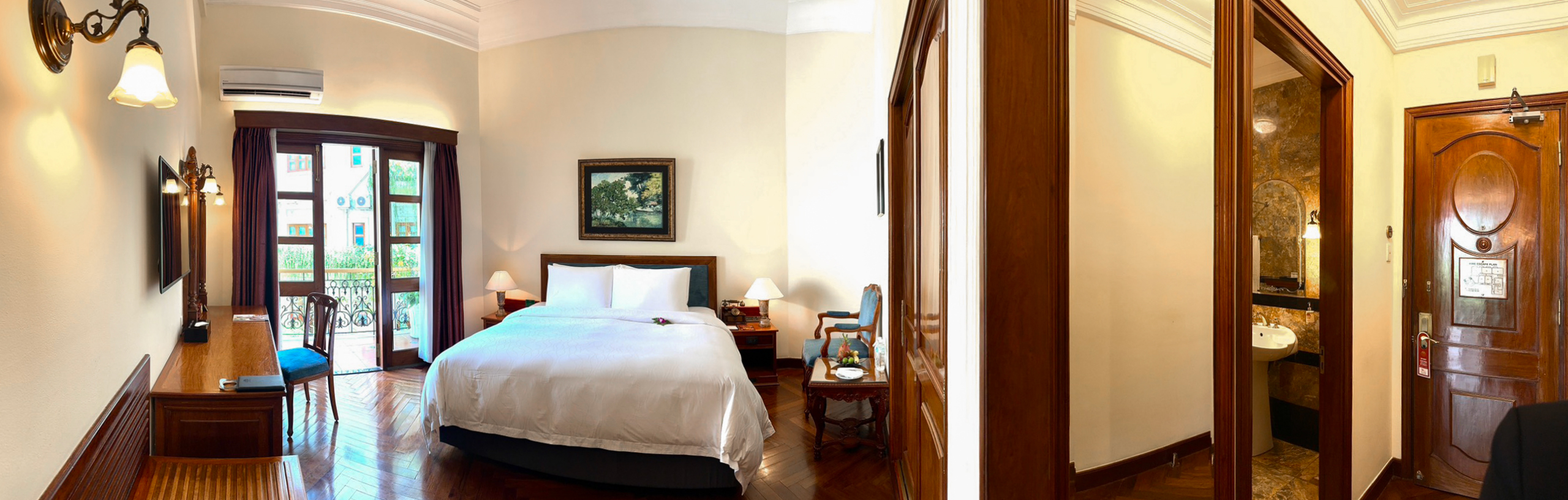 Single Deluxe Pool View