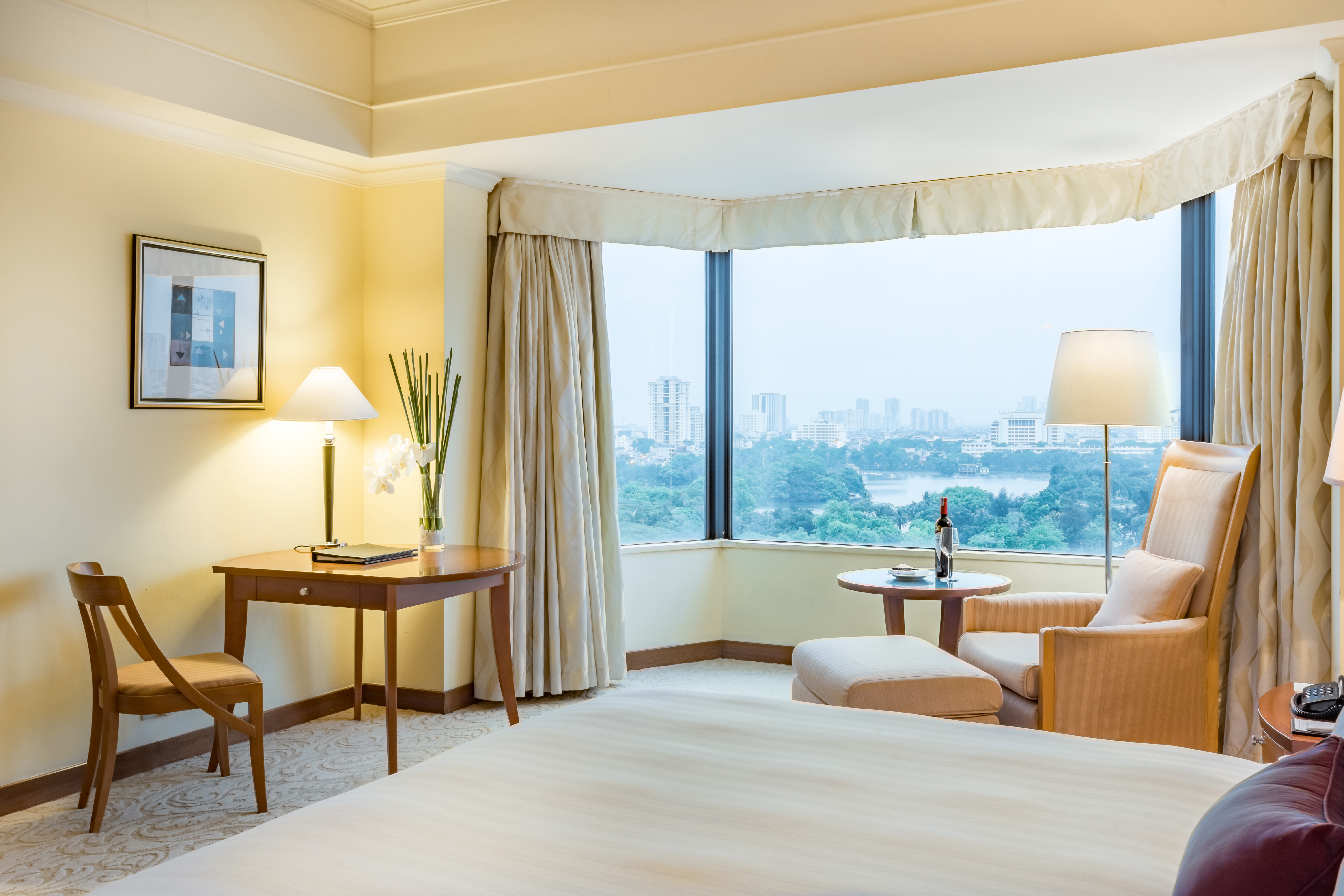 Double Deluxe King Bed