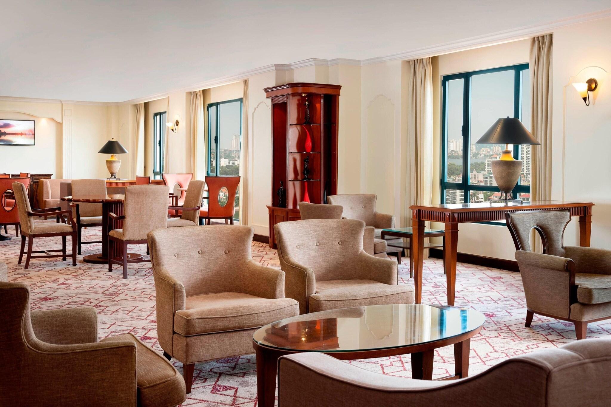 Double Club King Bed