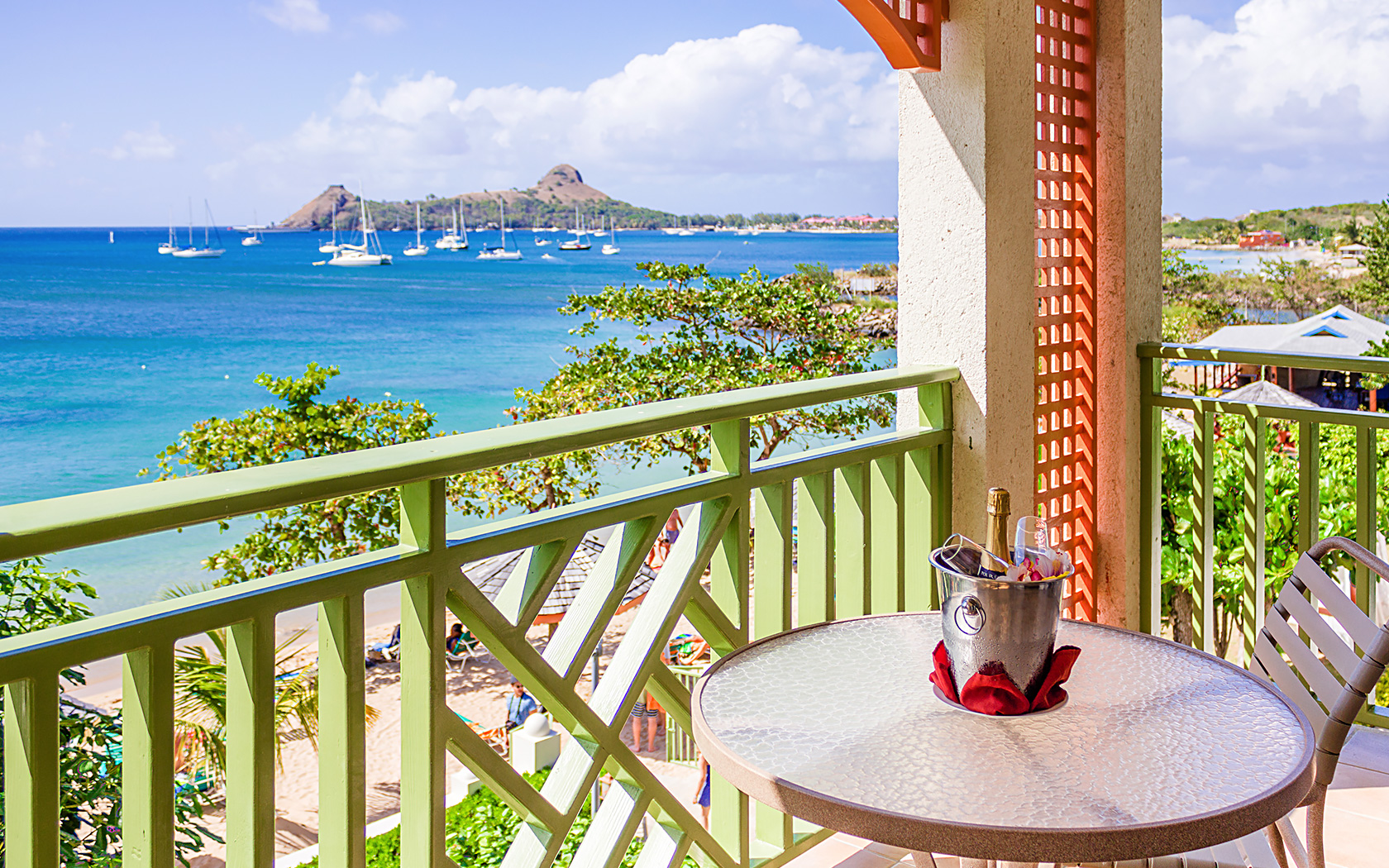 Double Deluxe Pool View