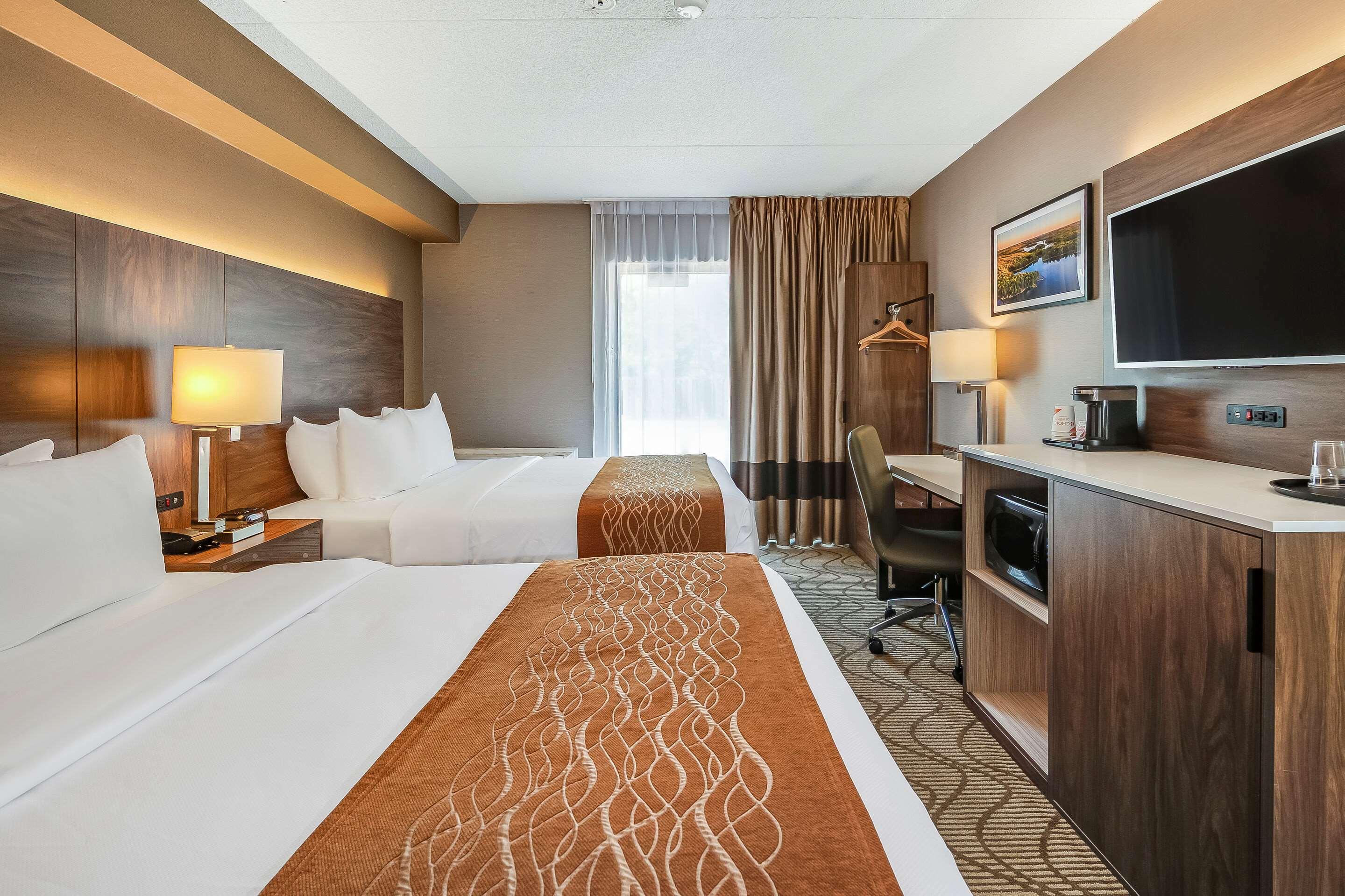 Quadruple Capacity 4