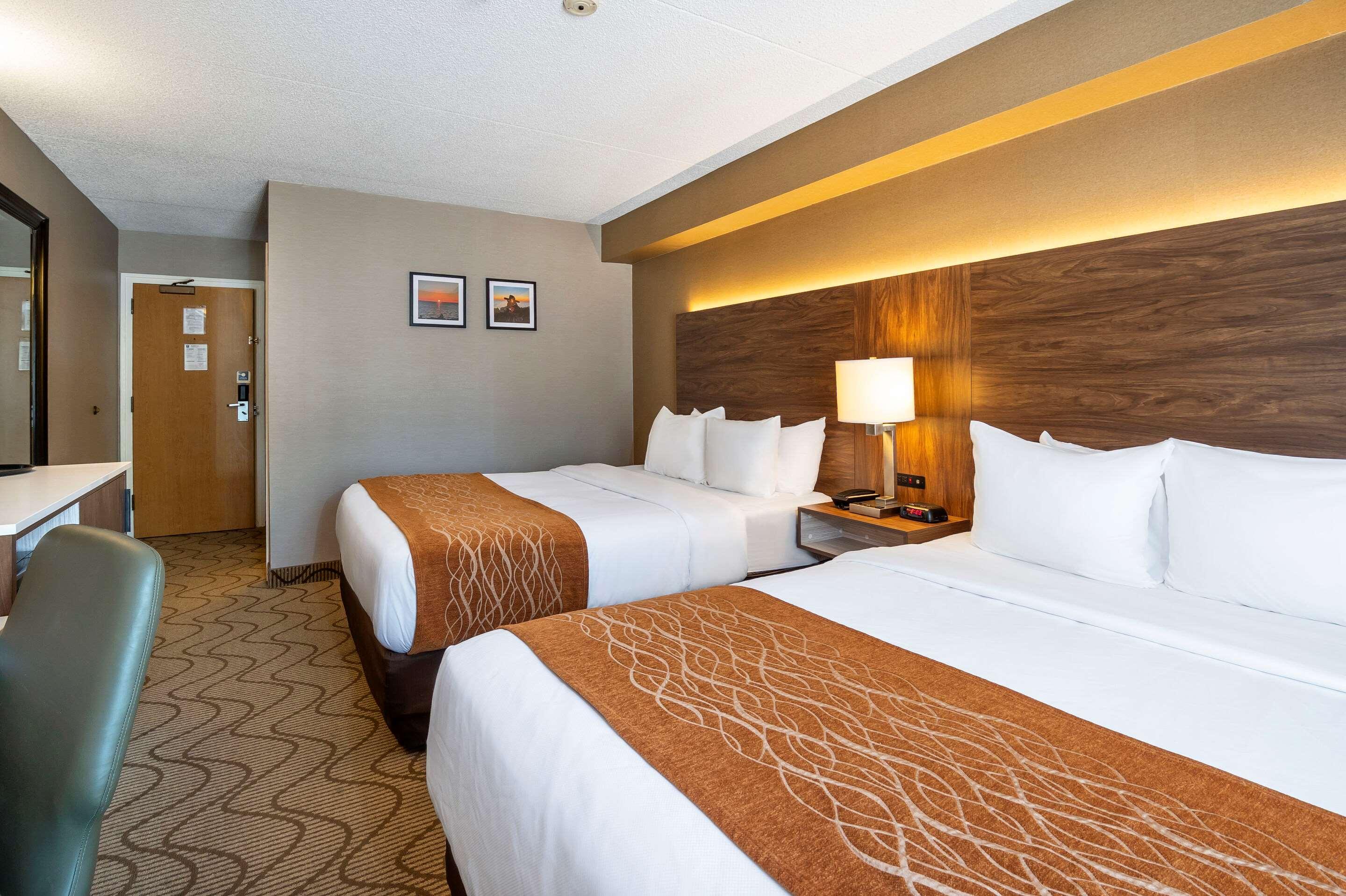 Quadruple Capacity 4