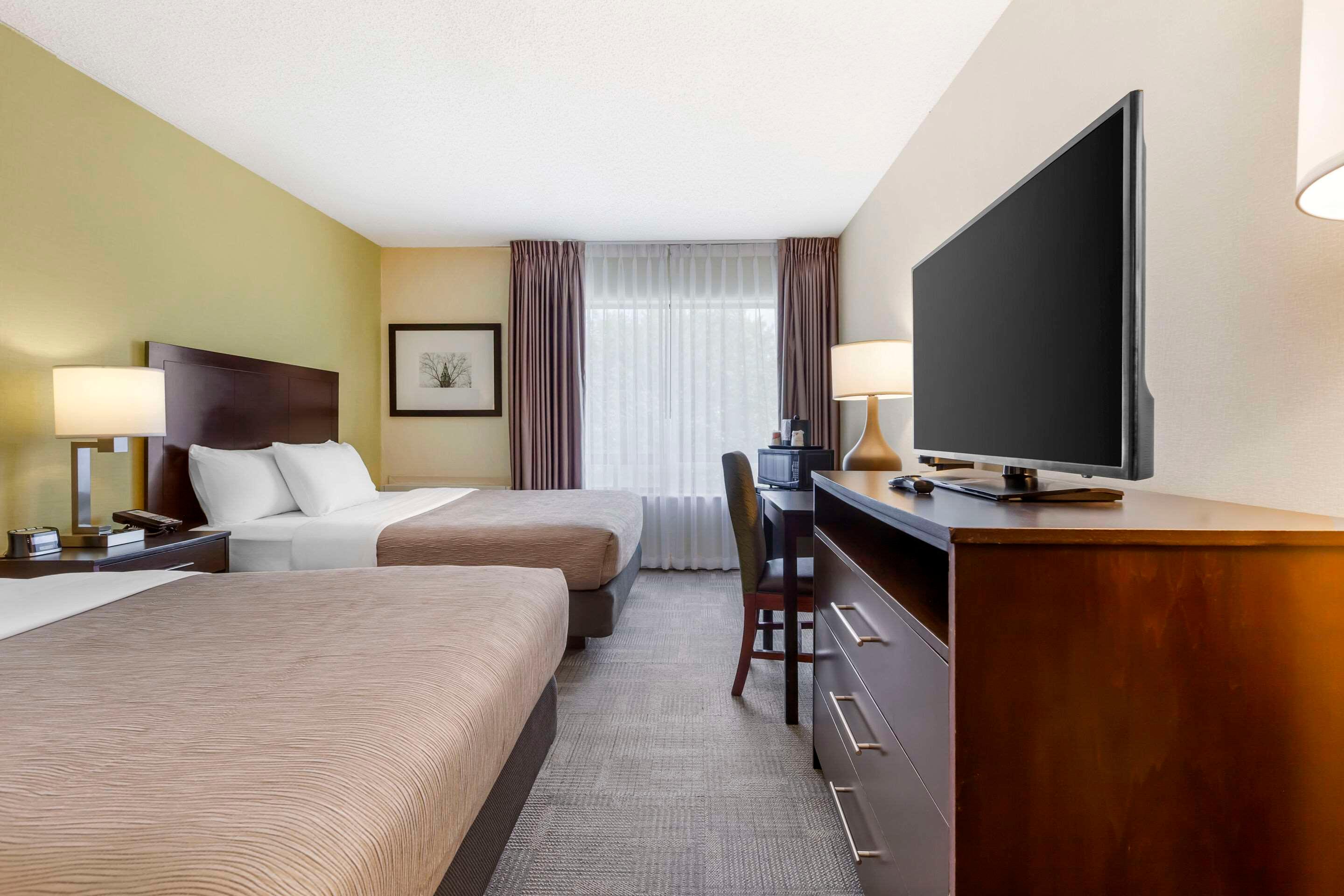 Double Two Double Beds Non Smoking