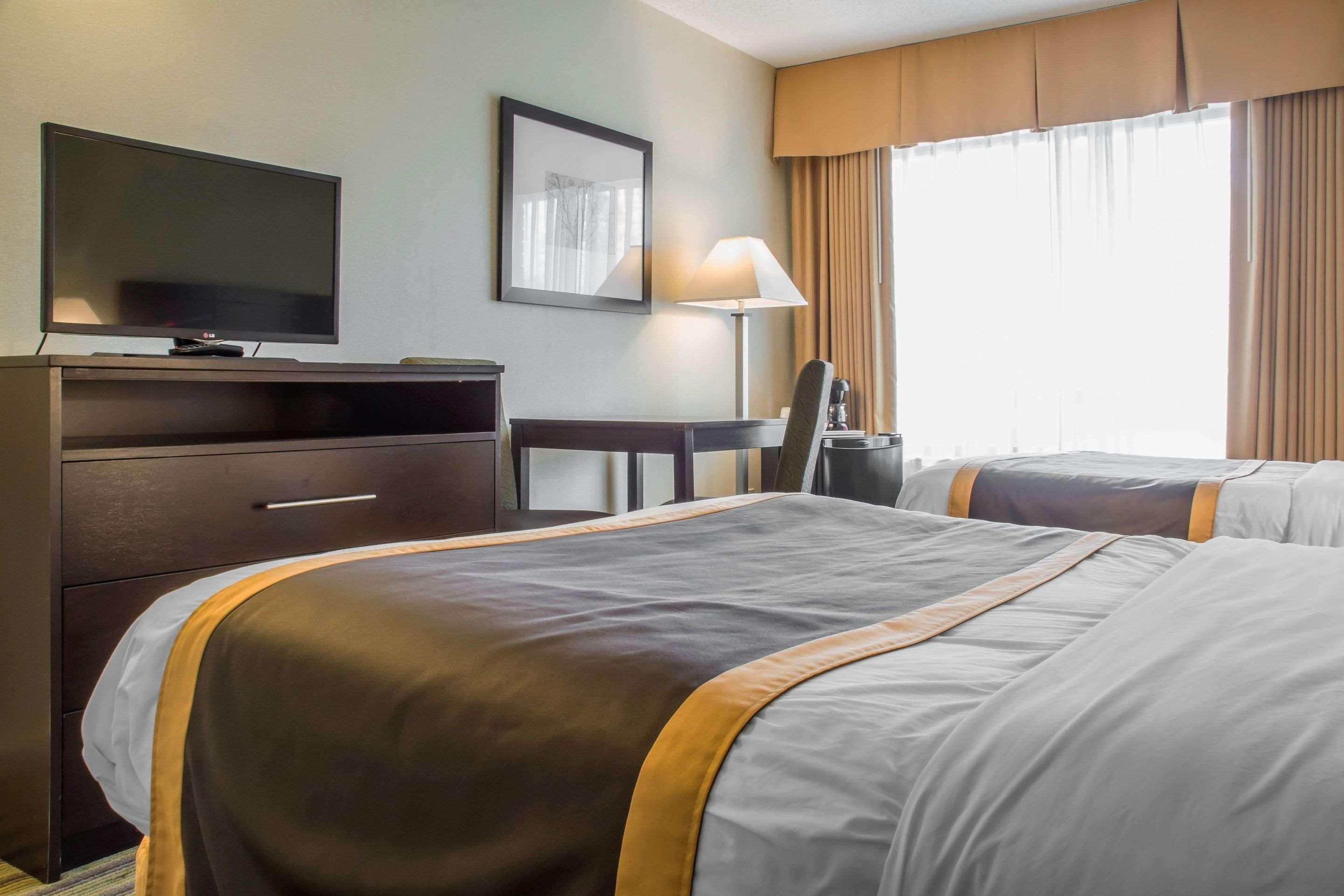 Double Two Double Beds Non Smoking