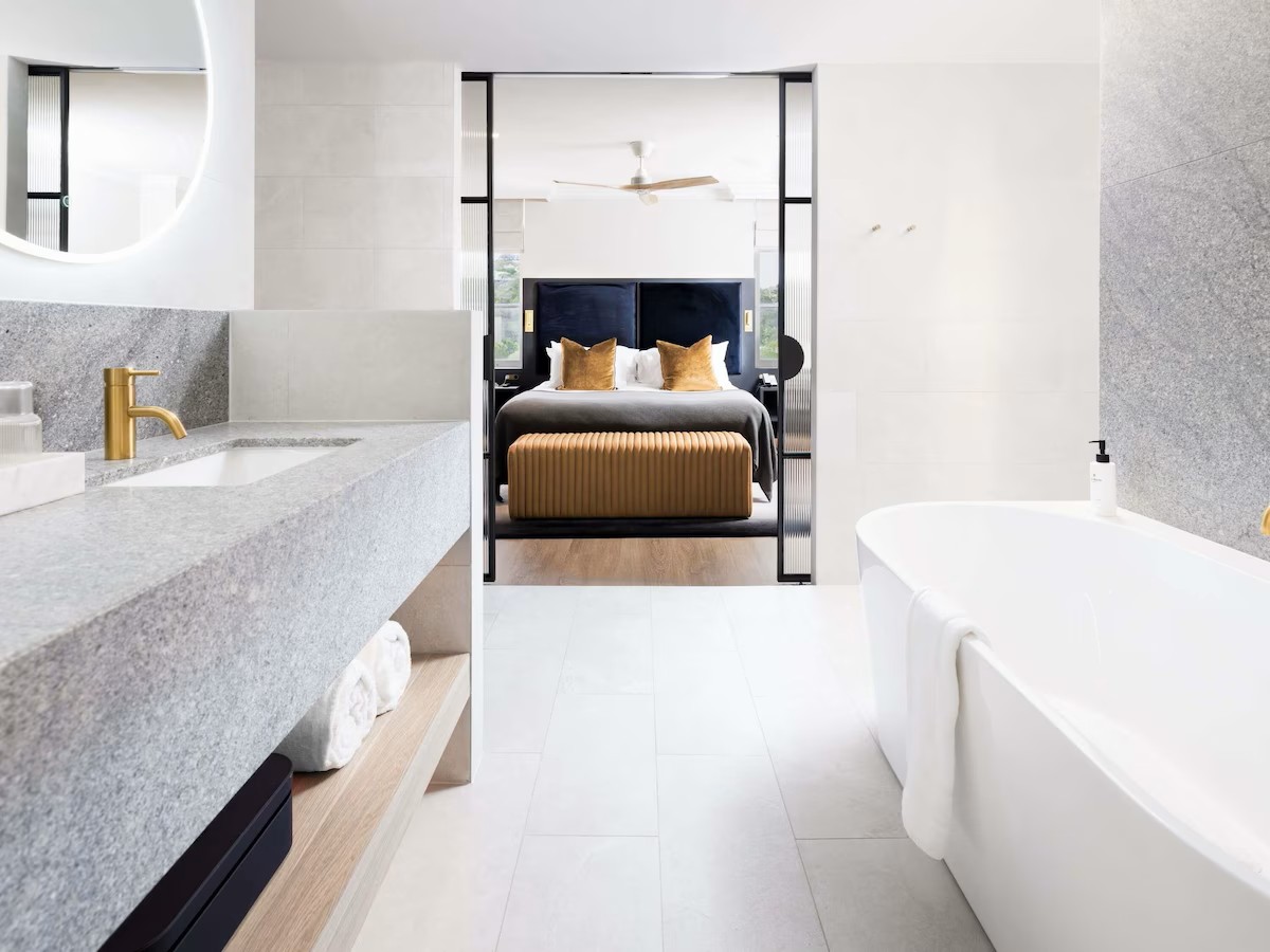 Junior Suite with Views