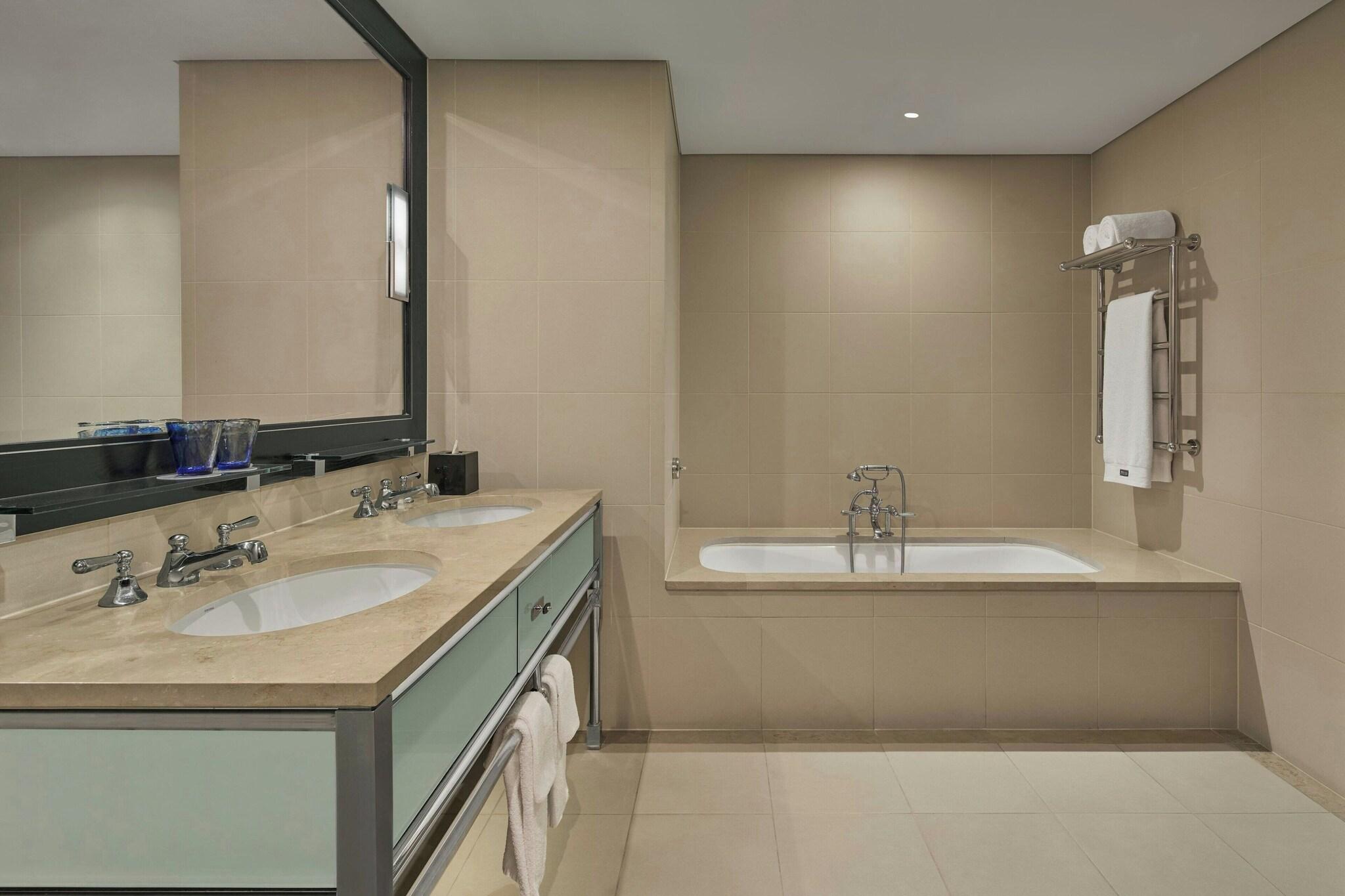 Double King Size Bed