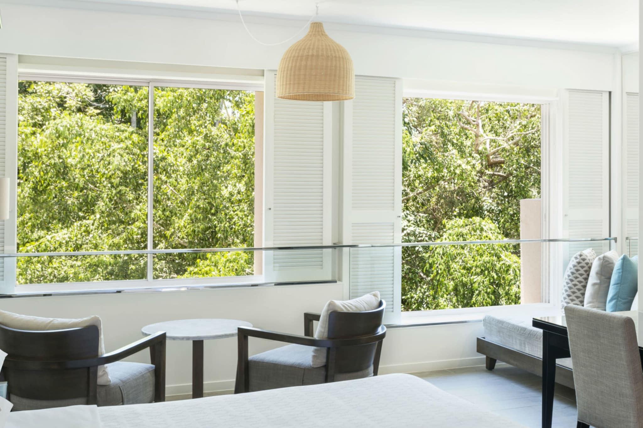 Double Garden View King Bed