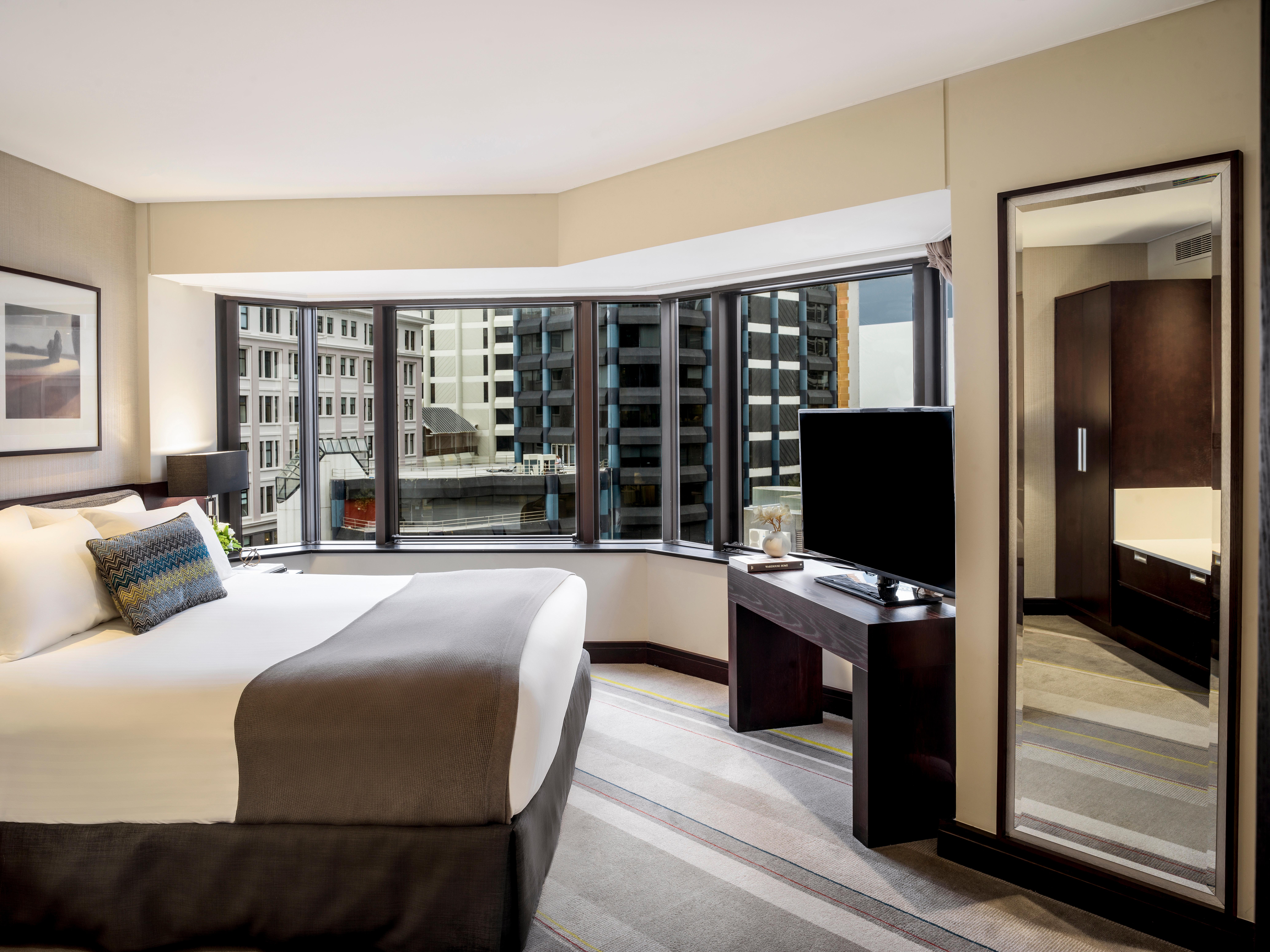 Junior Suite Club City View