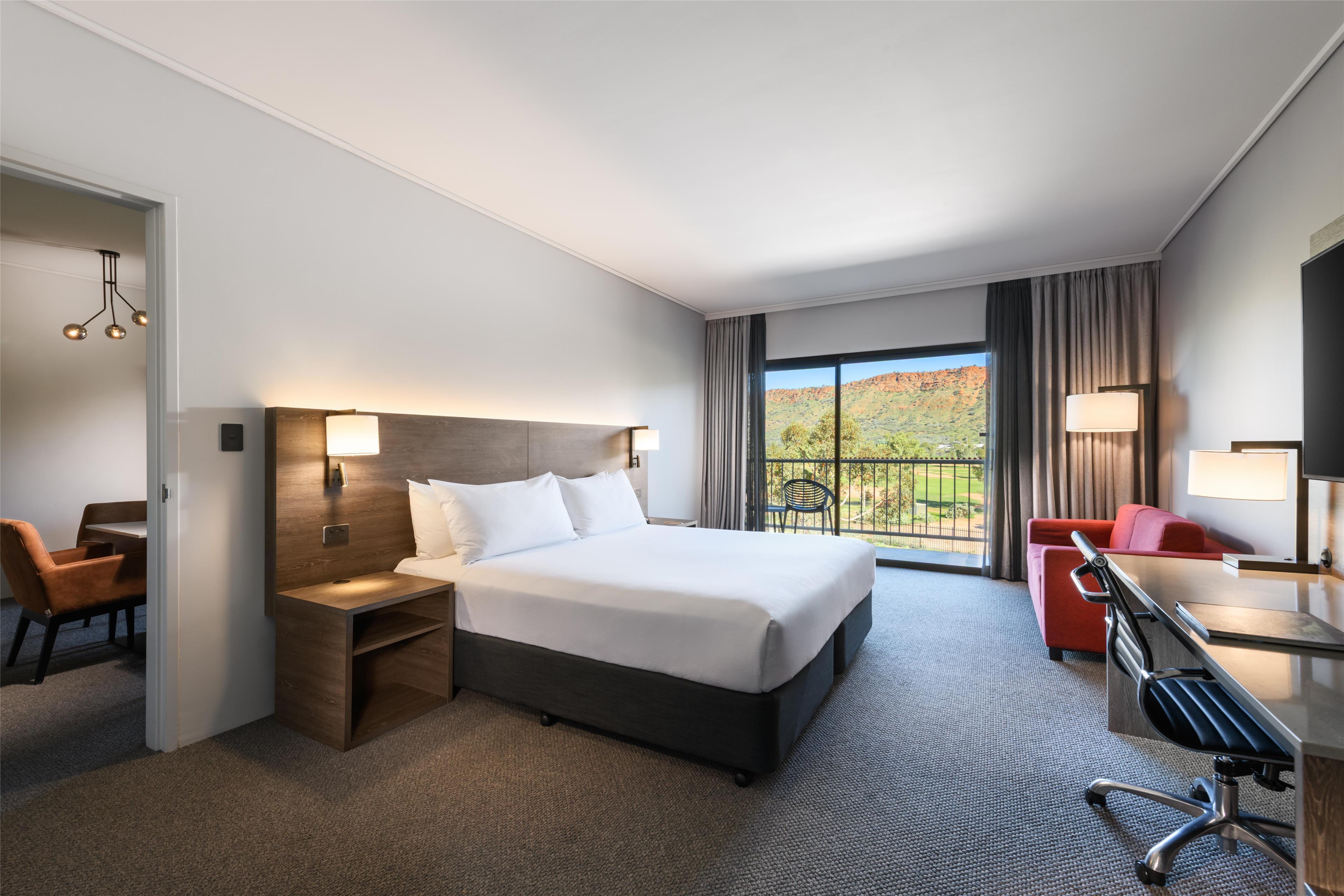 Junior Suite Mountain View