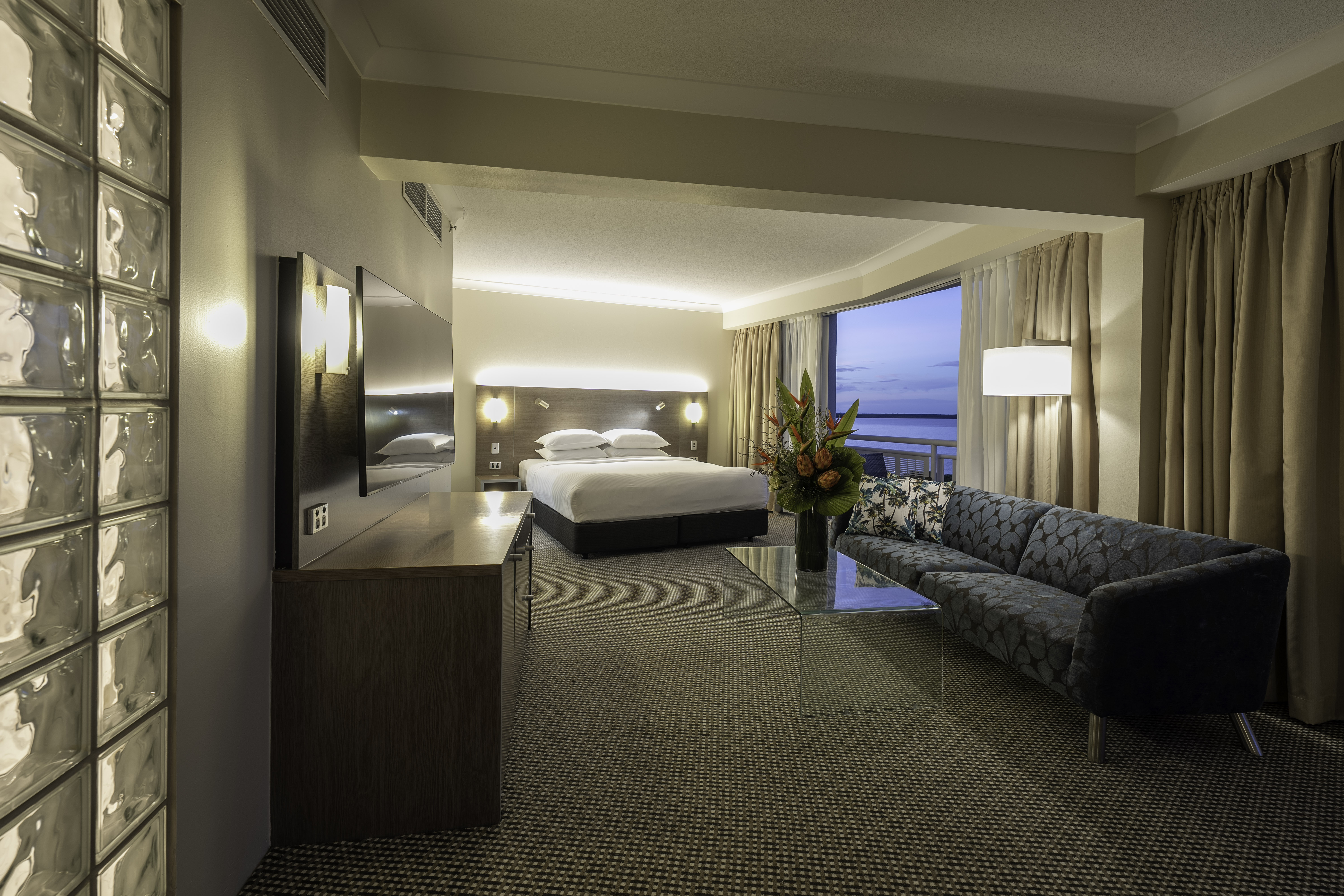 Suite King Bed One Bedroom 