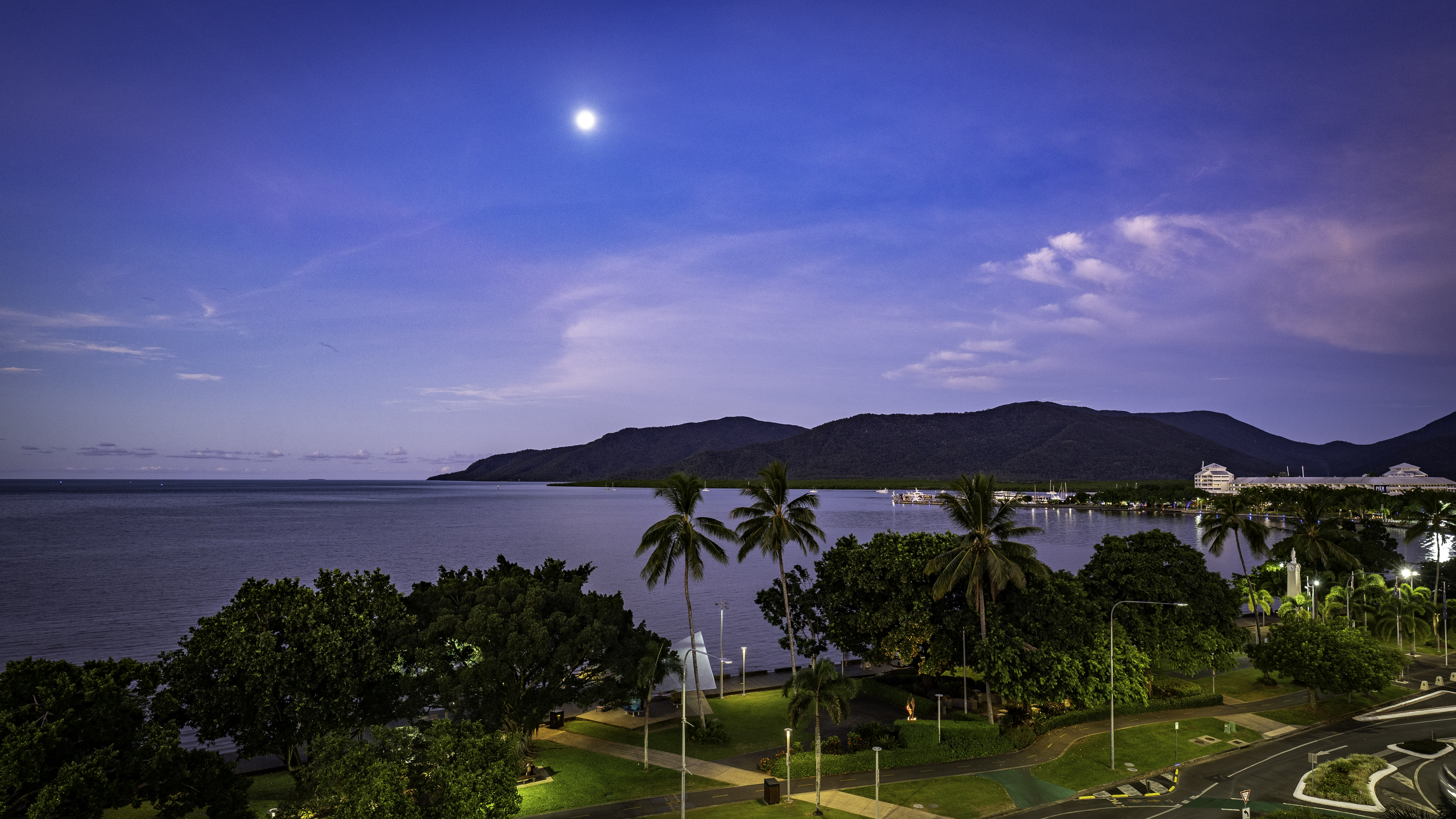 Suite King Bed One Bedroom 