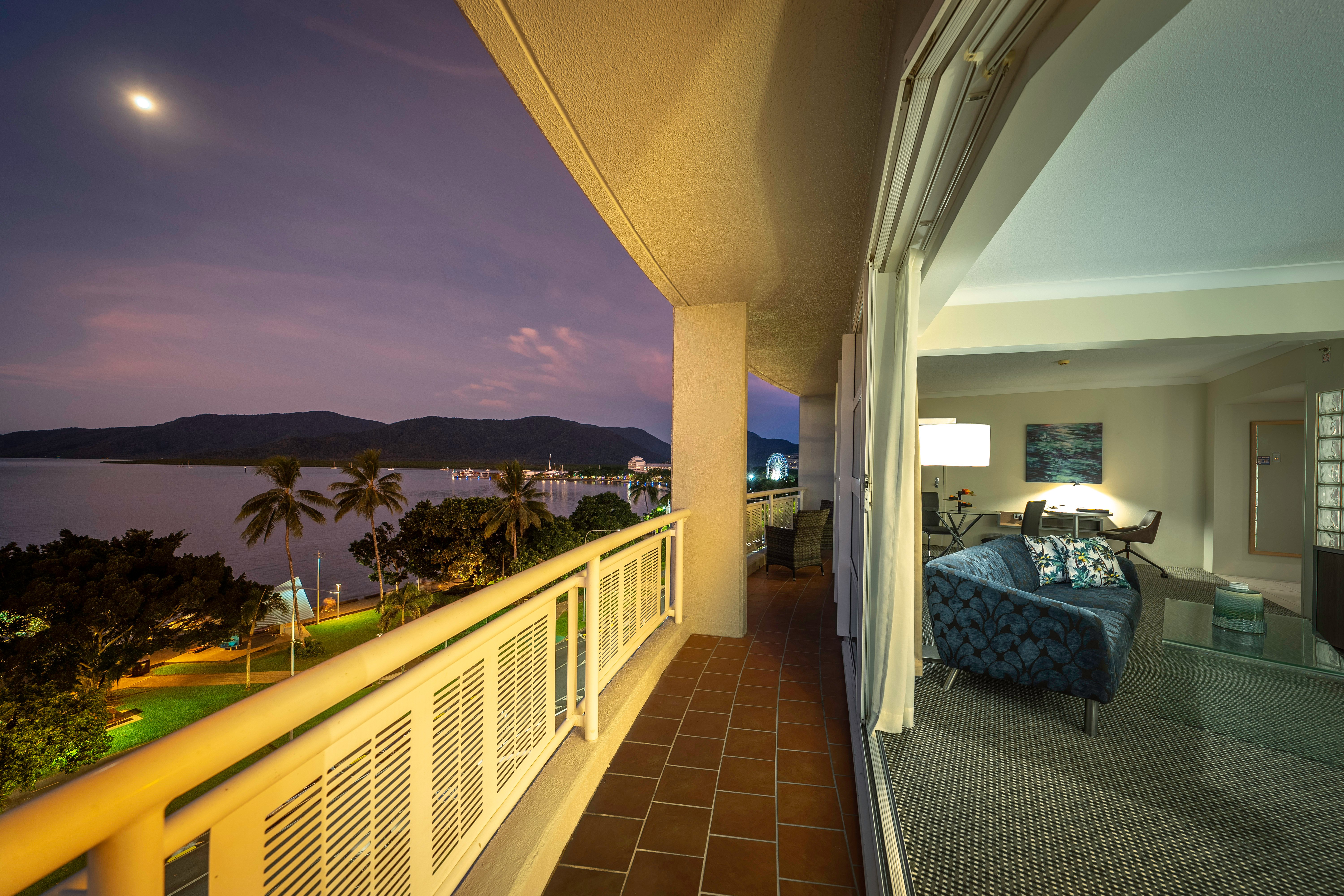 Suite King Bed One Bedroom 