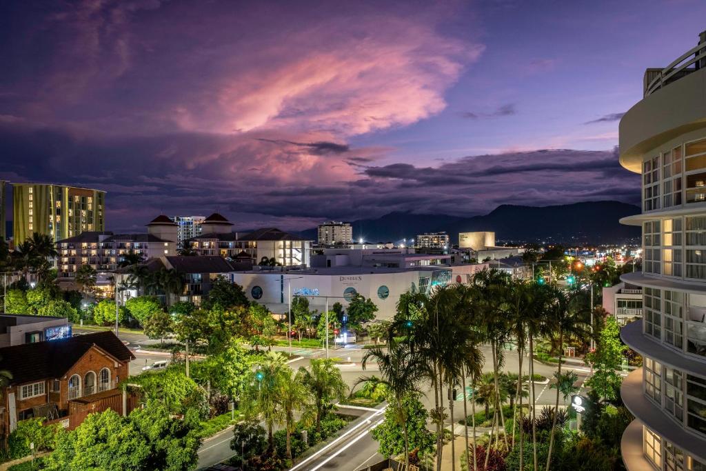 Double Deluxe Mountain View