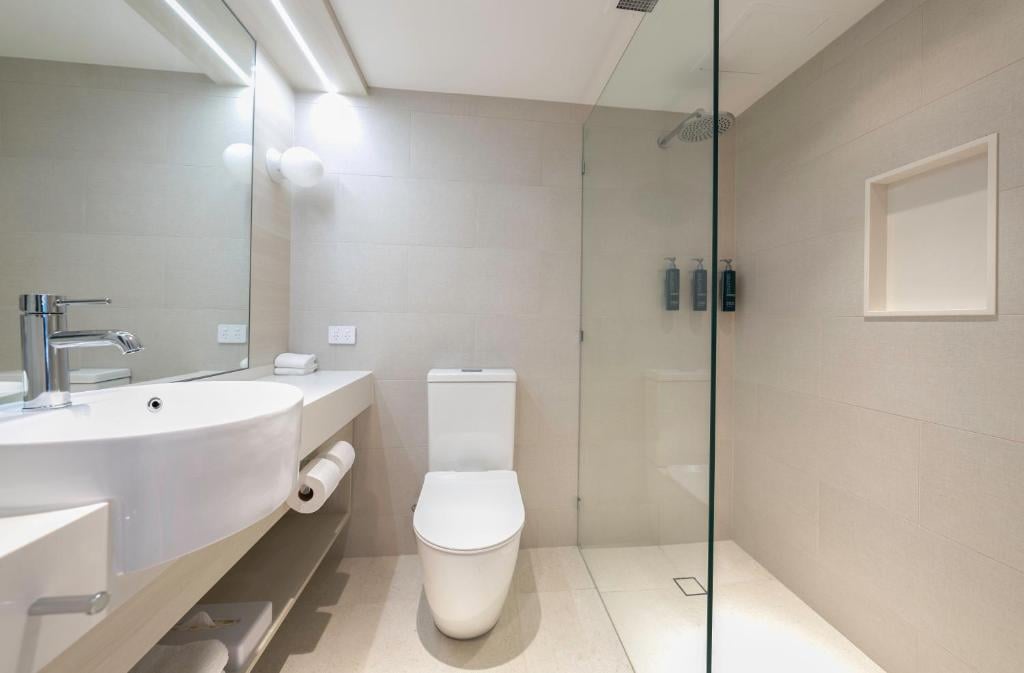 Double Deluxe Sea View with Balcony