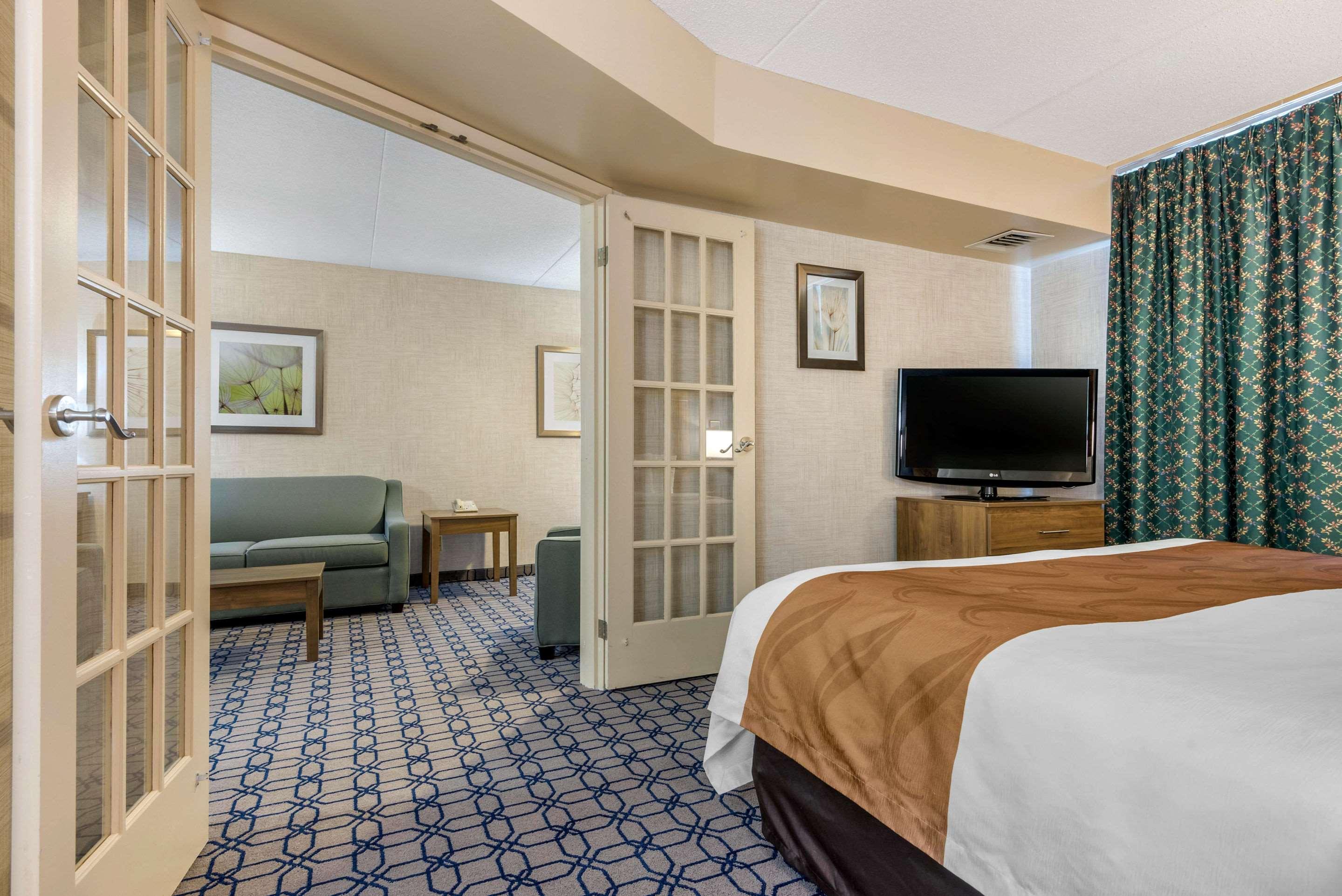 Suite King Bed Non Smoking