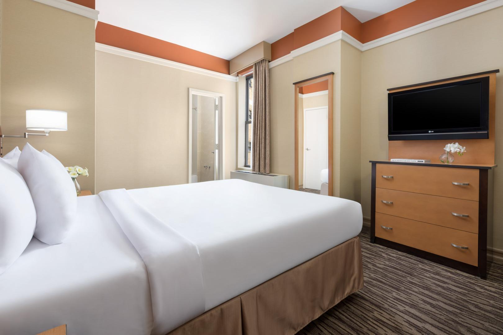 Double Deluxe Queen Bed