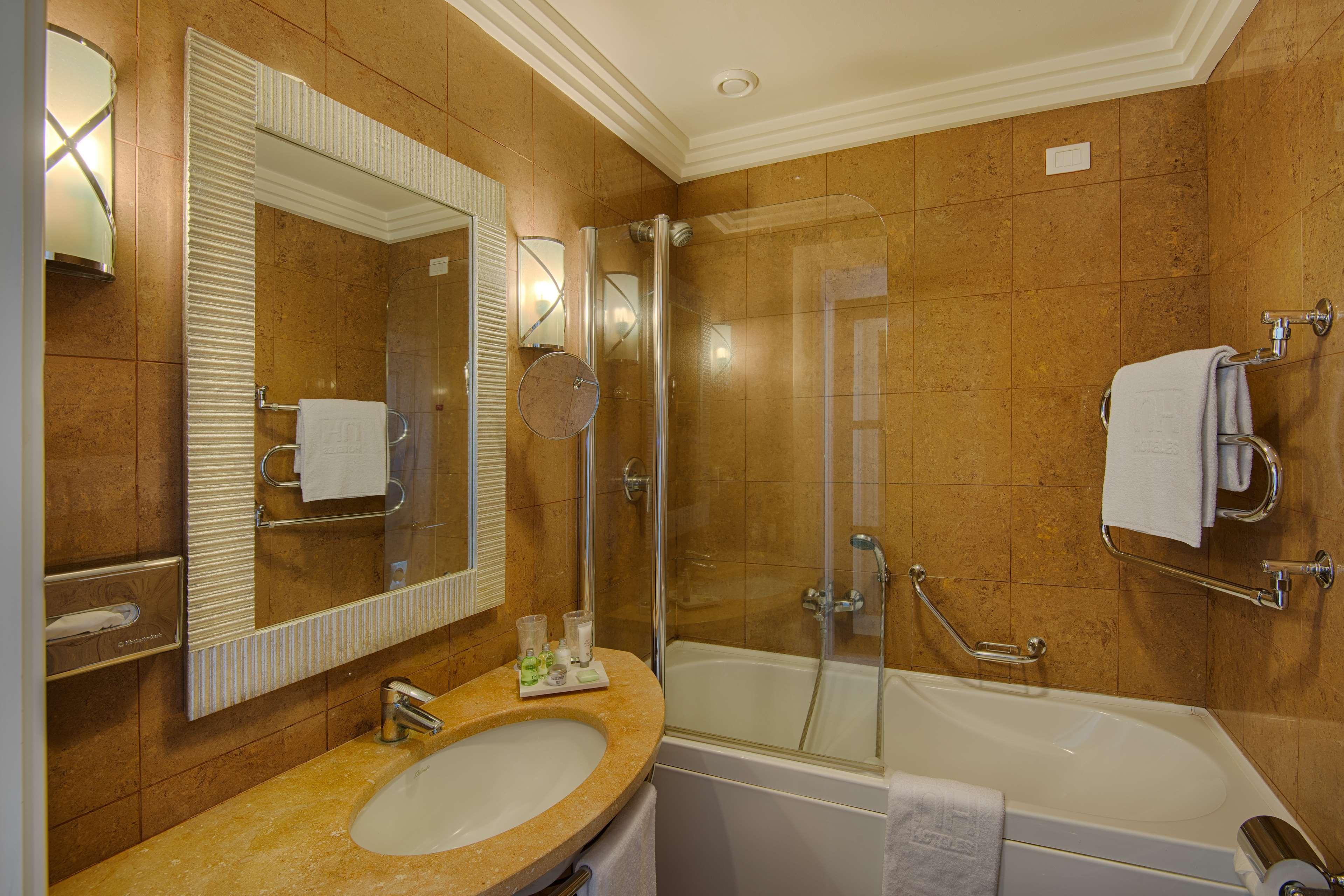 Double Single with Terrace