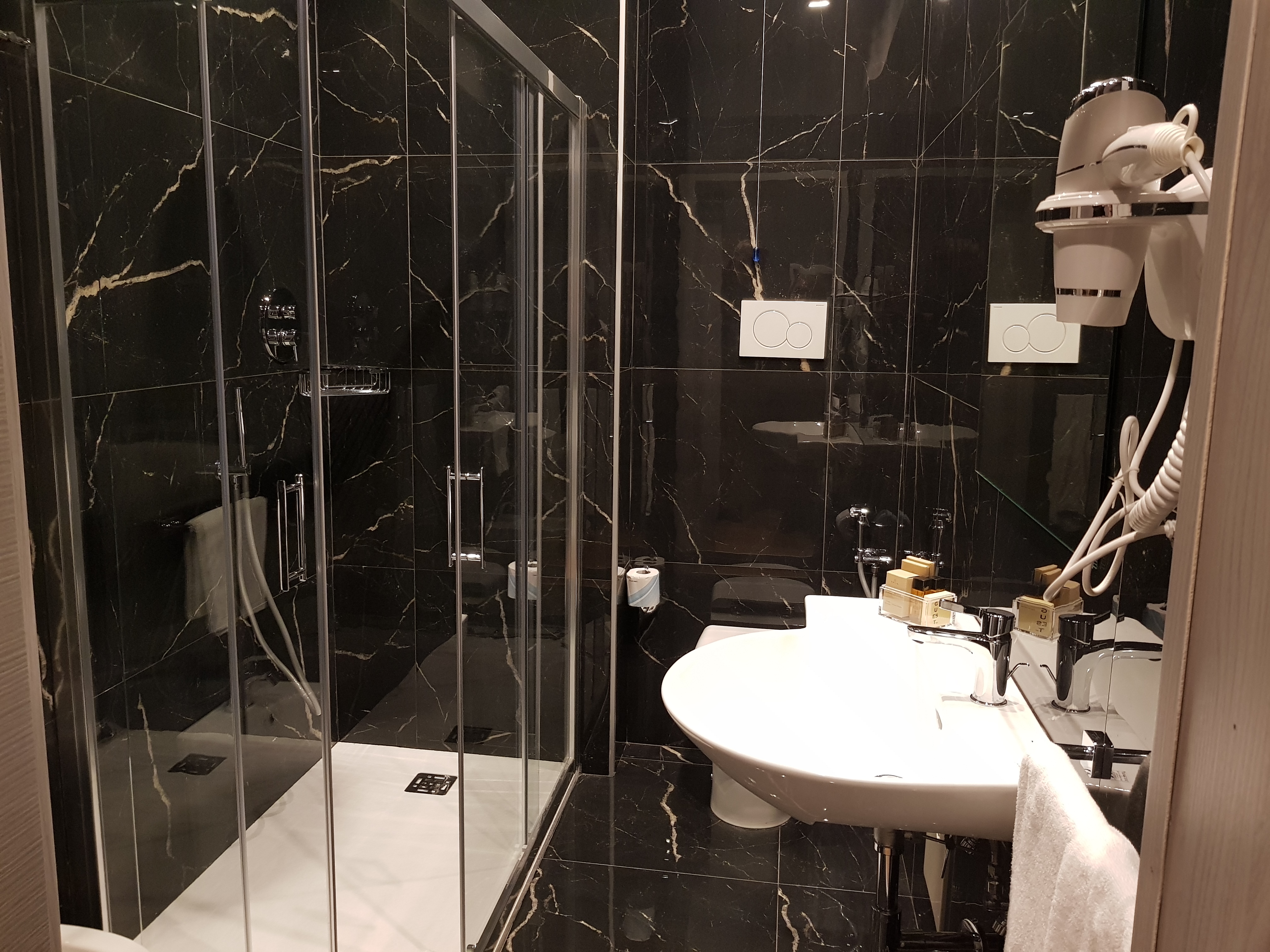 Double Single Superior