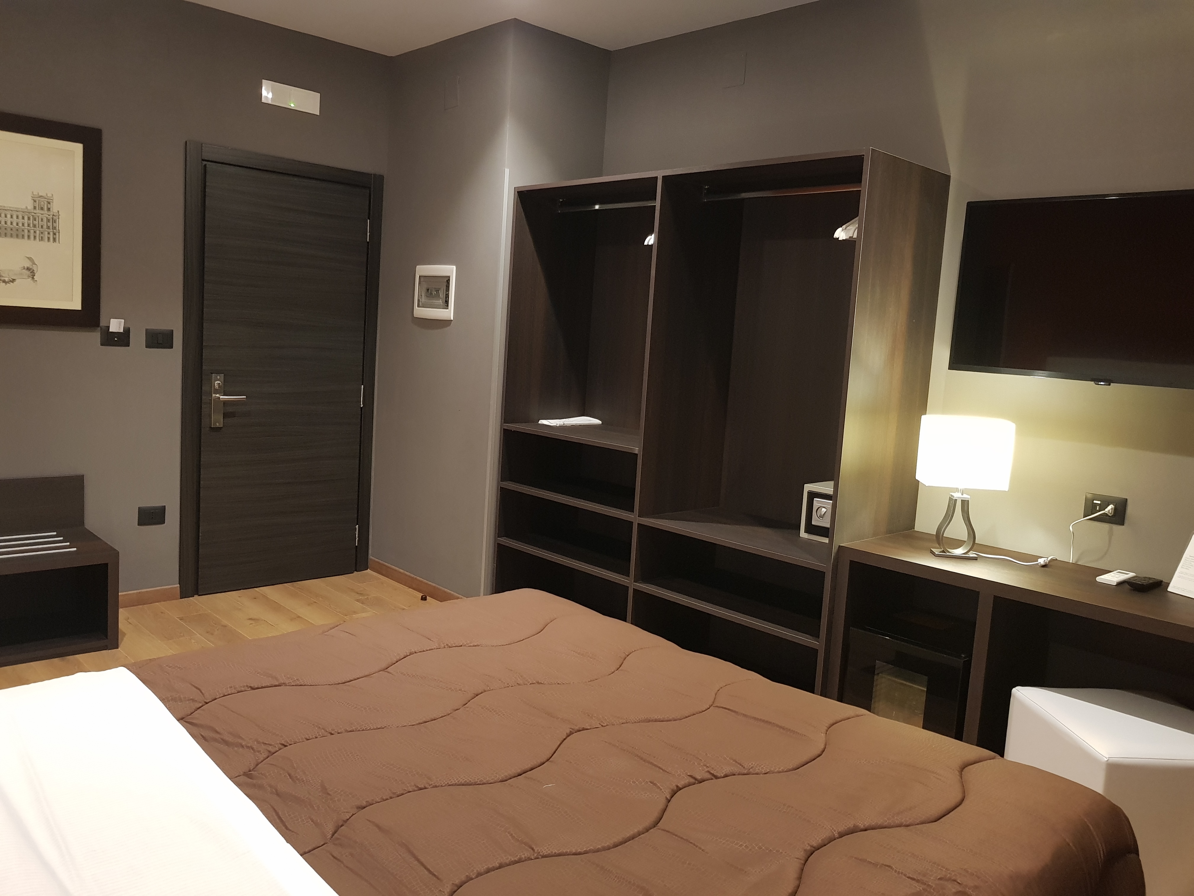 Double Single Superior