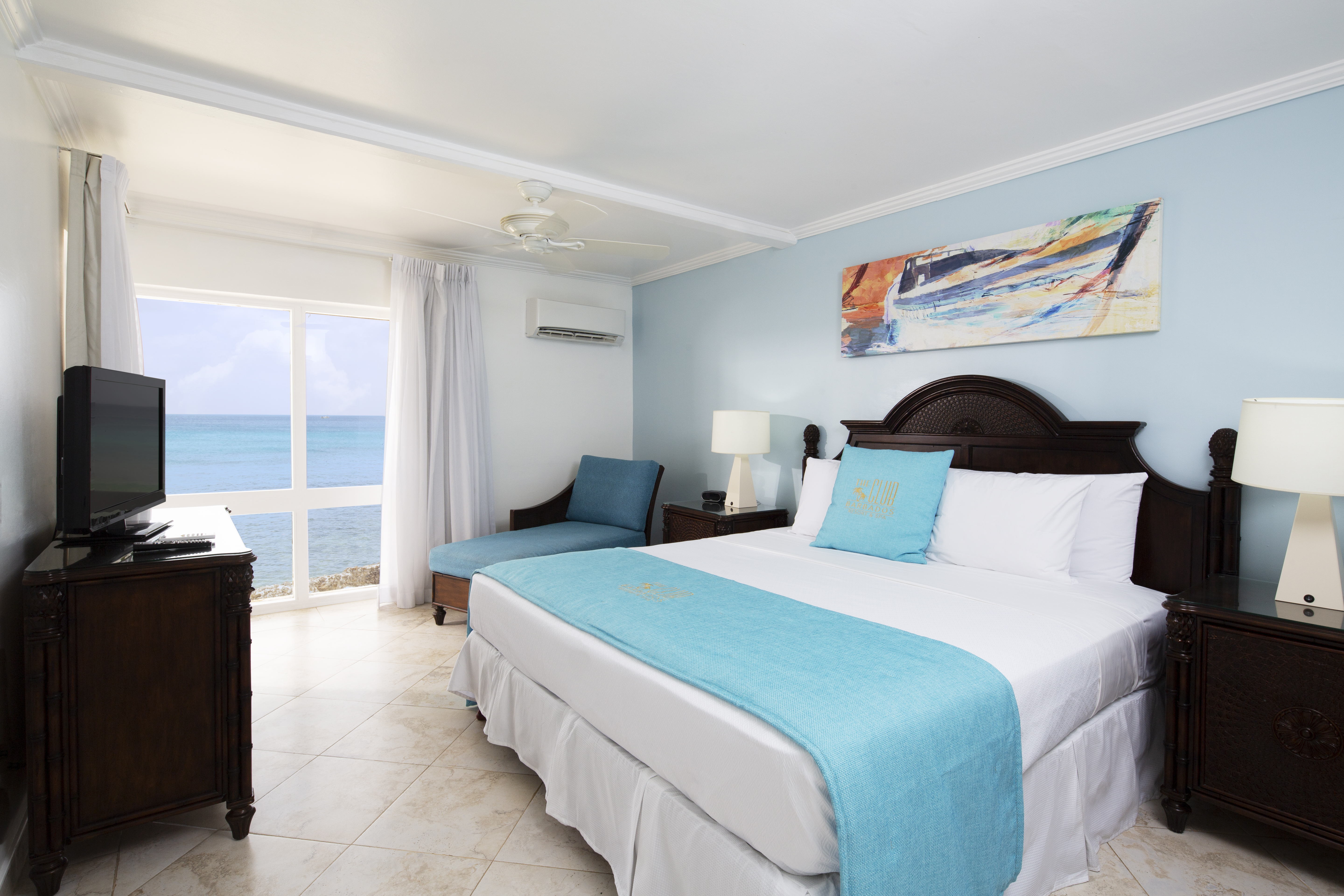 Suite Ocean Front One Bedroom
