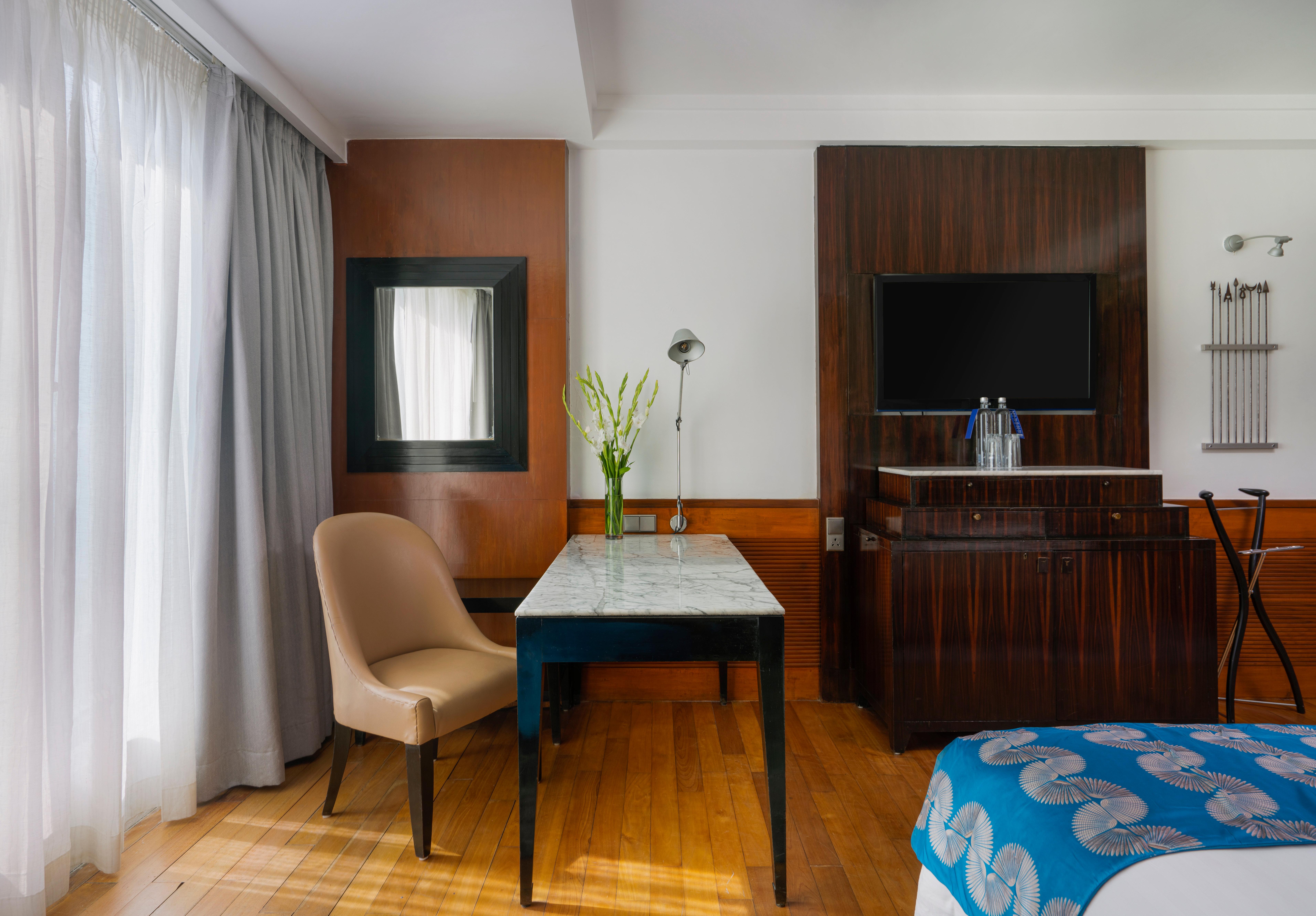 Double King Size Bed