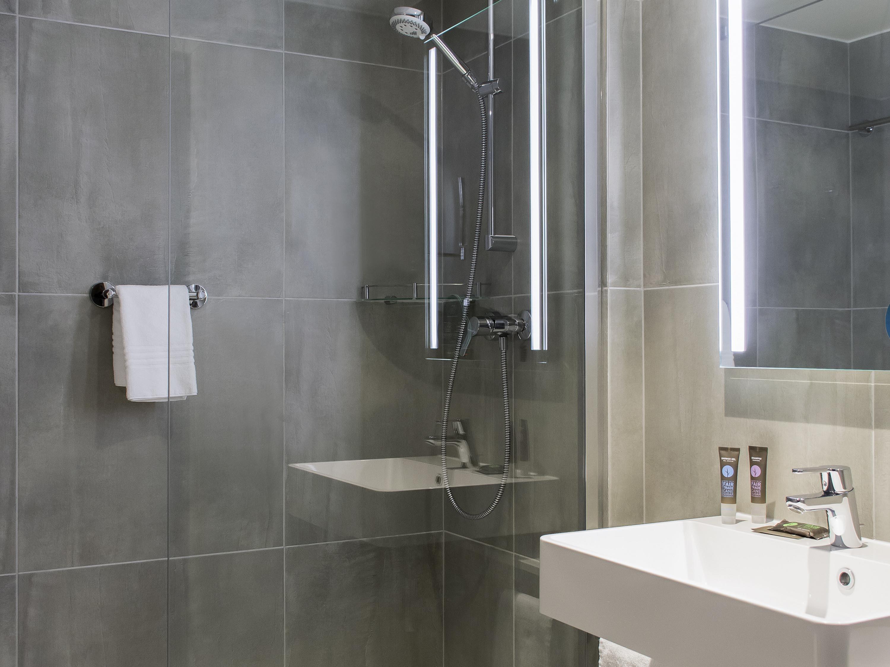 Suite with Double Bed