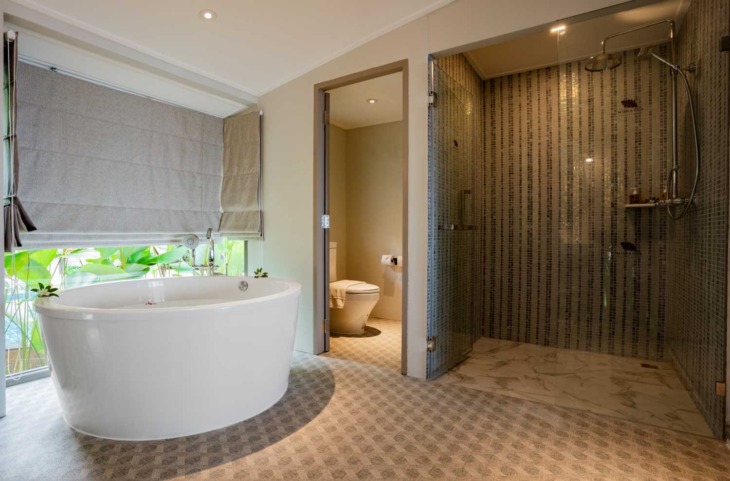 Double Deluxe Beach Front