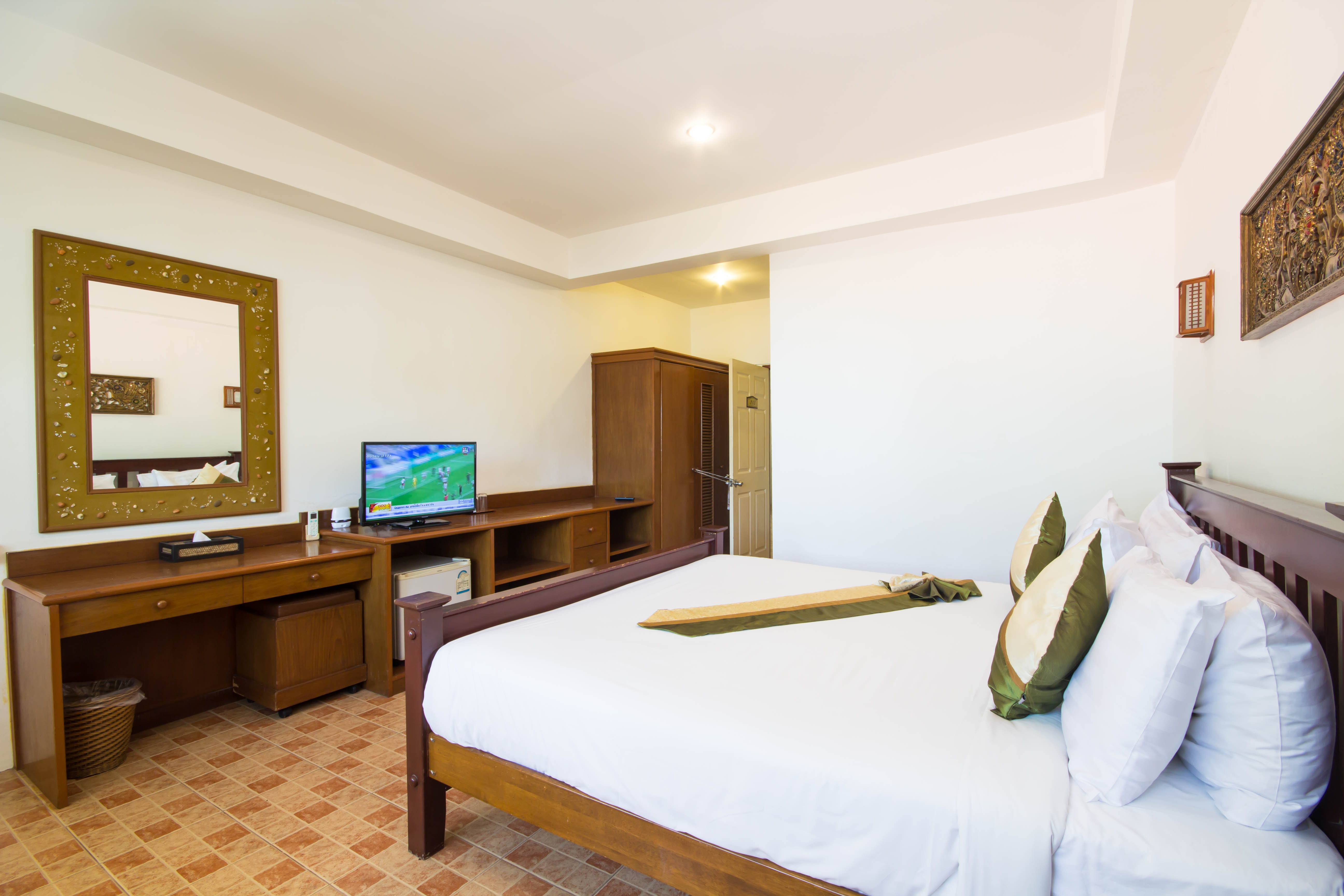 Double Deluxe Pool View