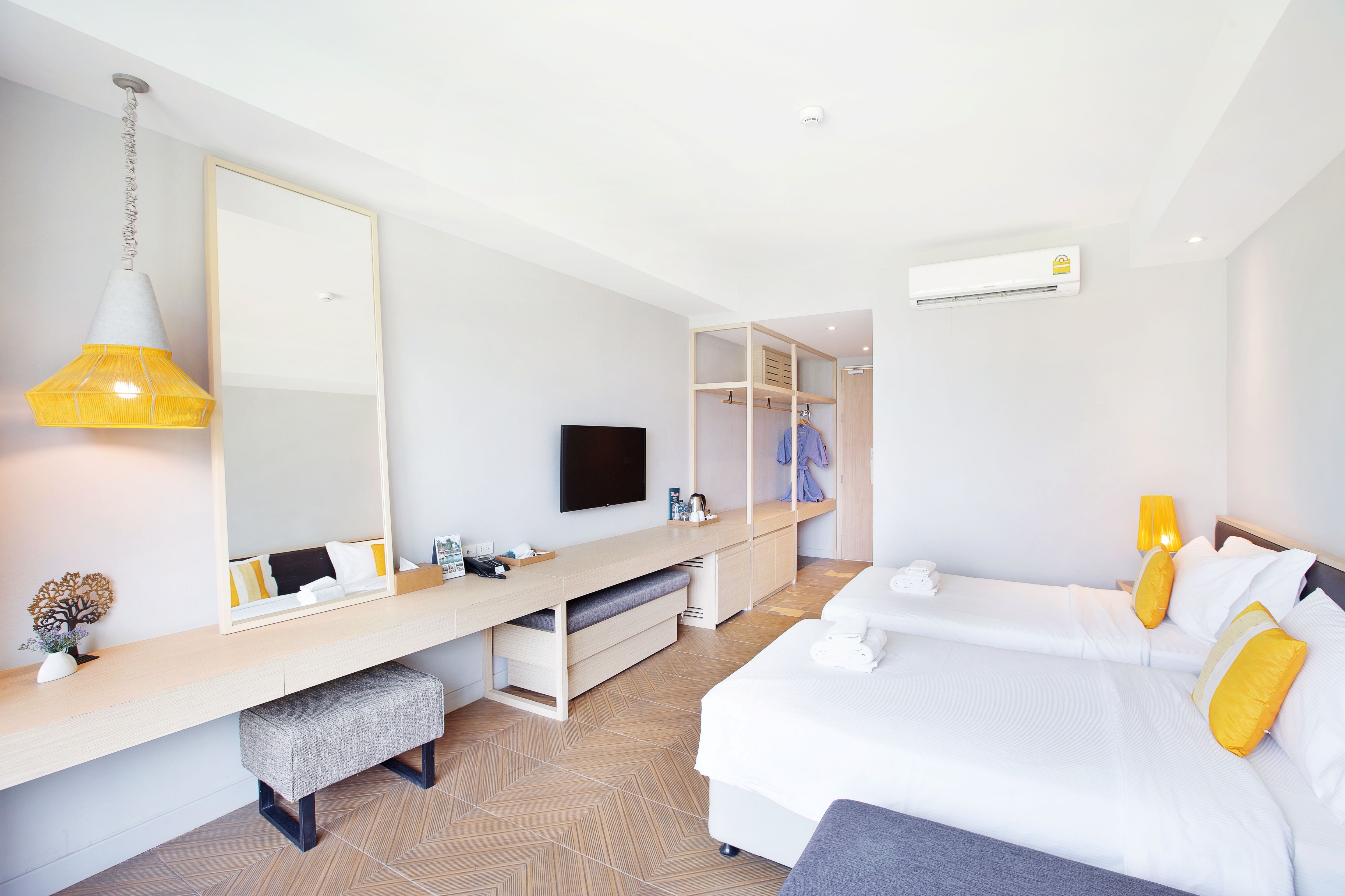 Double or Twin Deluxe