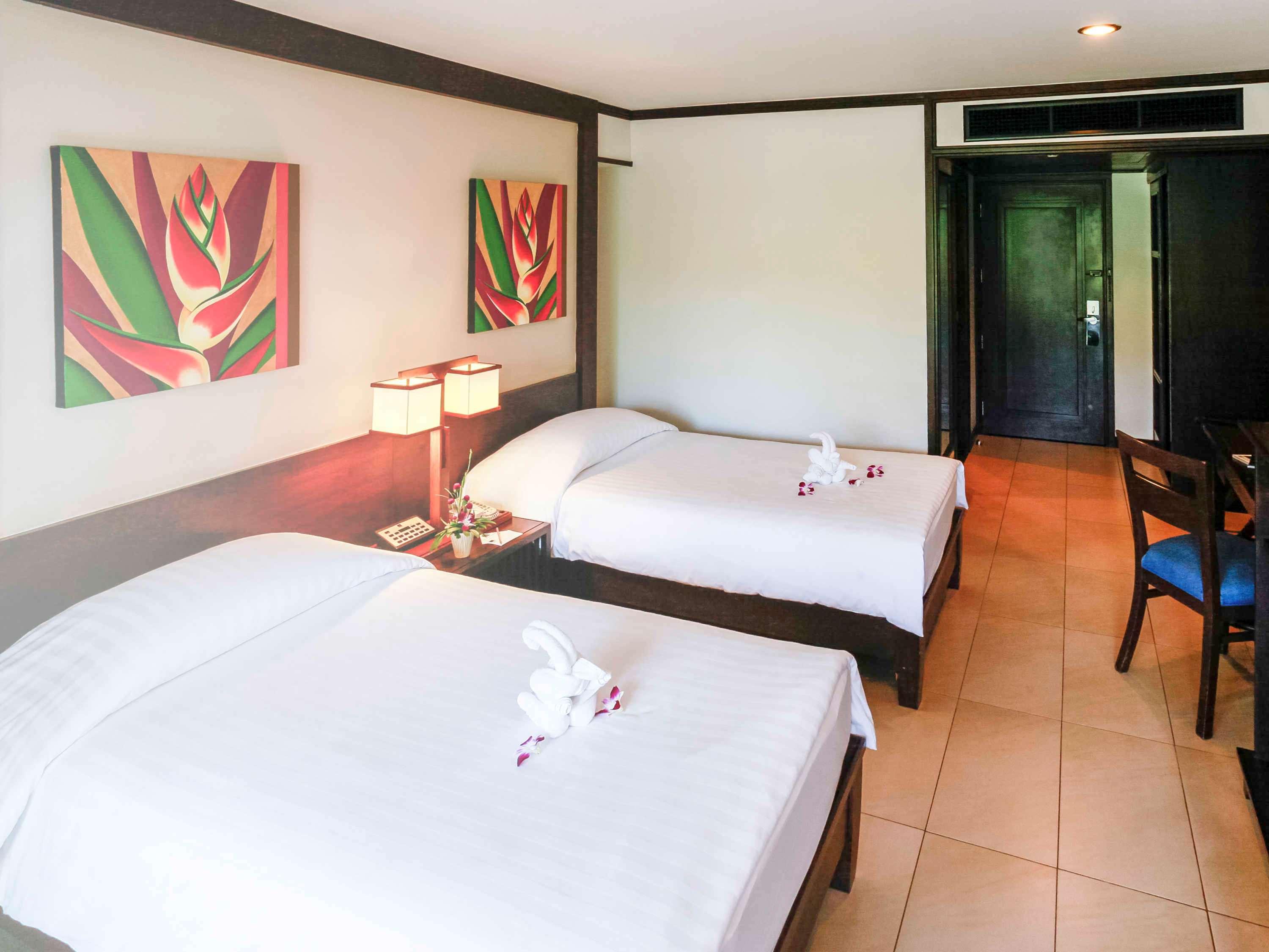 Twin Superior Garden View