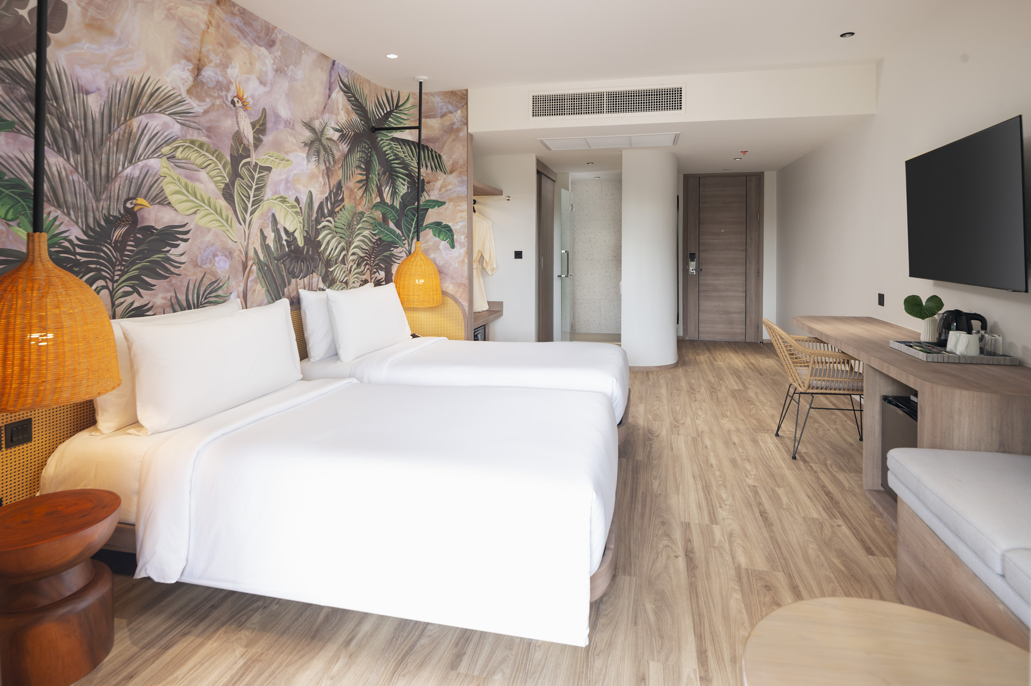 Twin Deluxe with Terrace