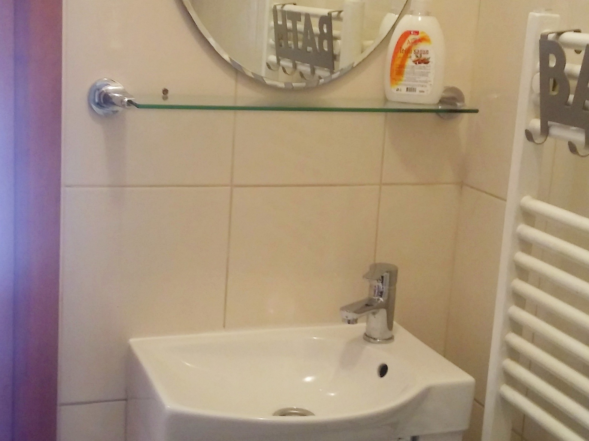 Apartment Capacity 4