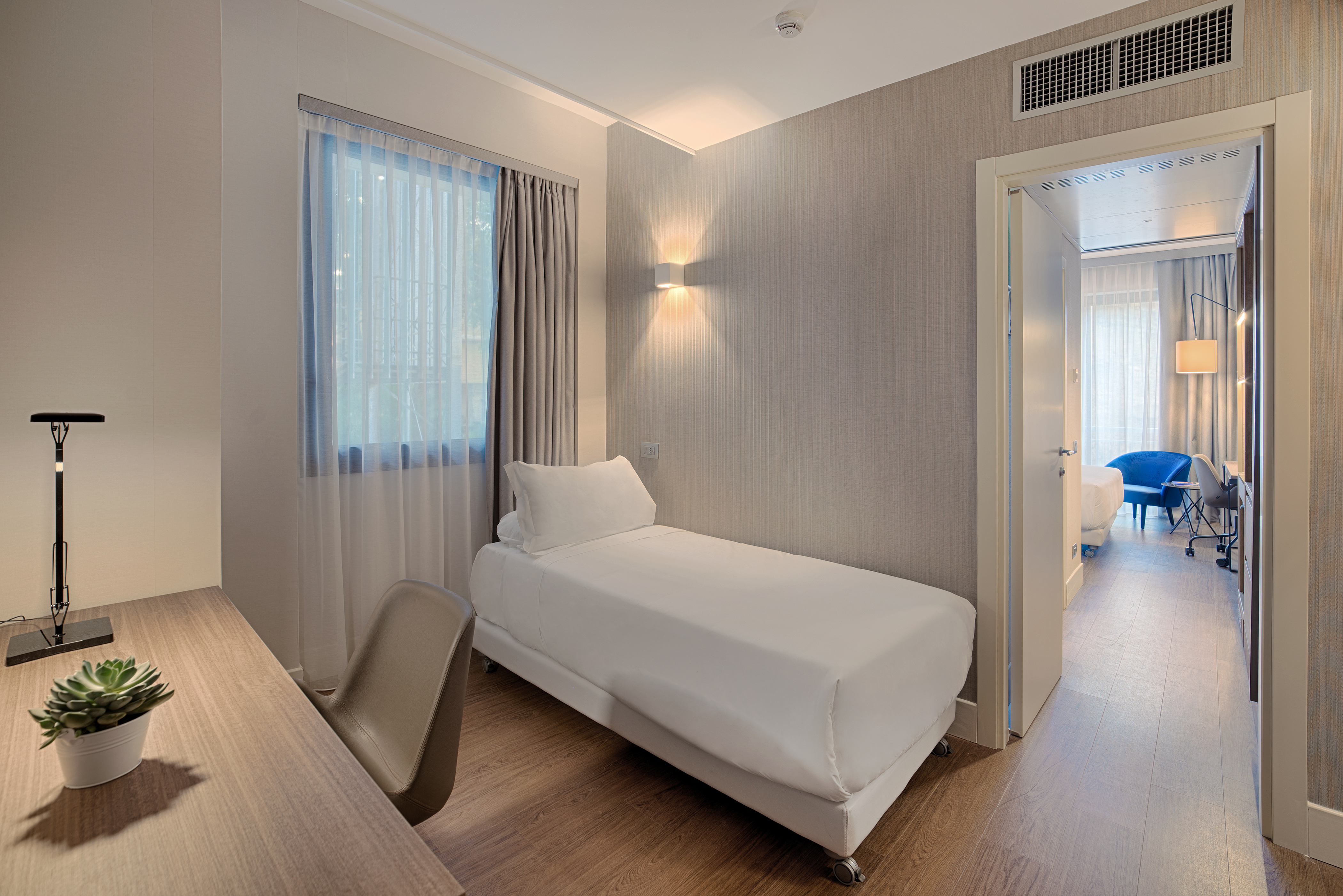 Family Room Capacity 5