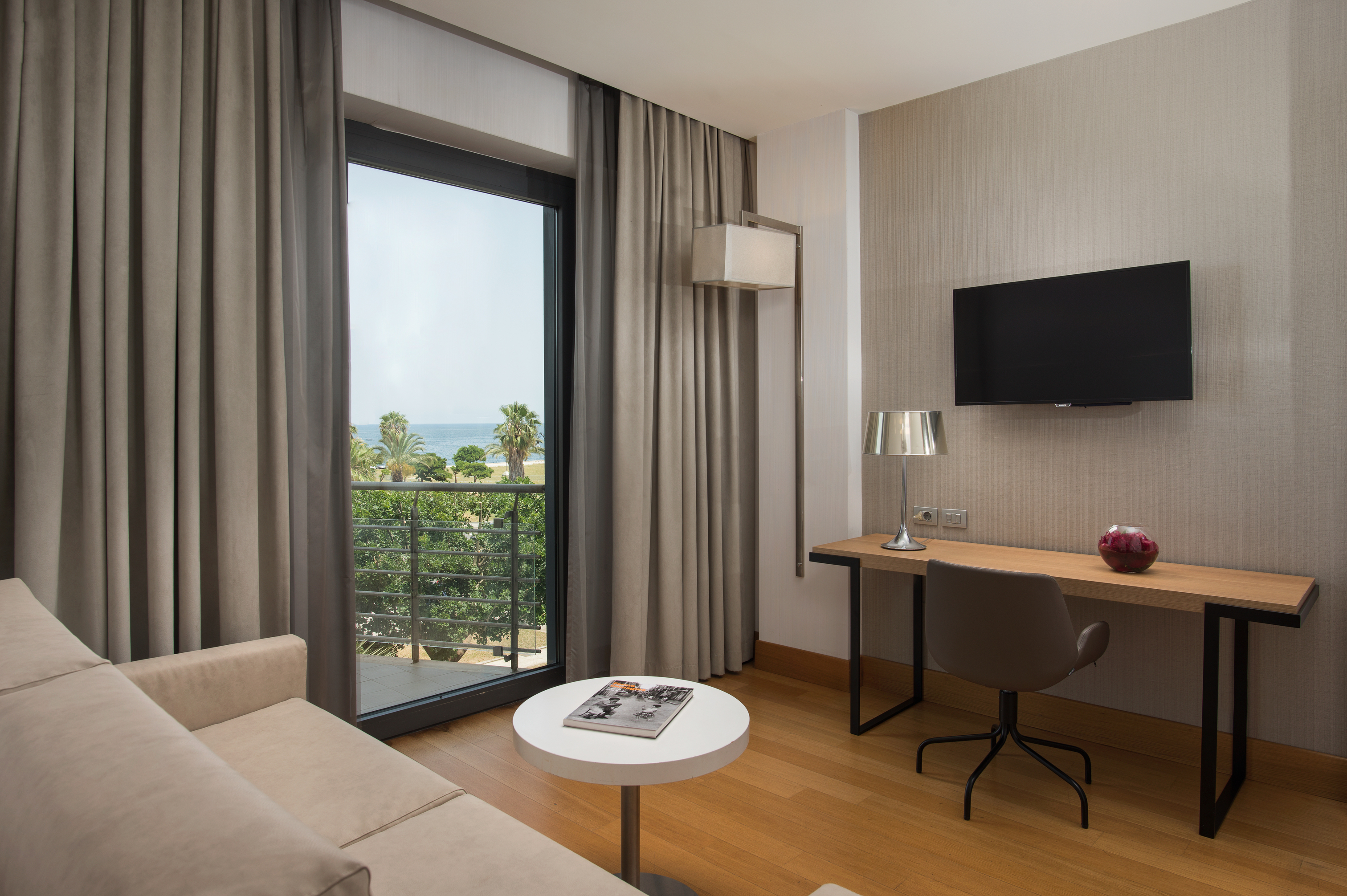 Junior Suite with Views