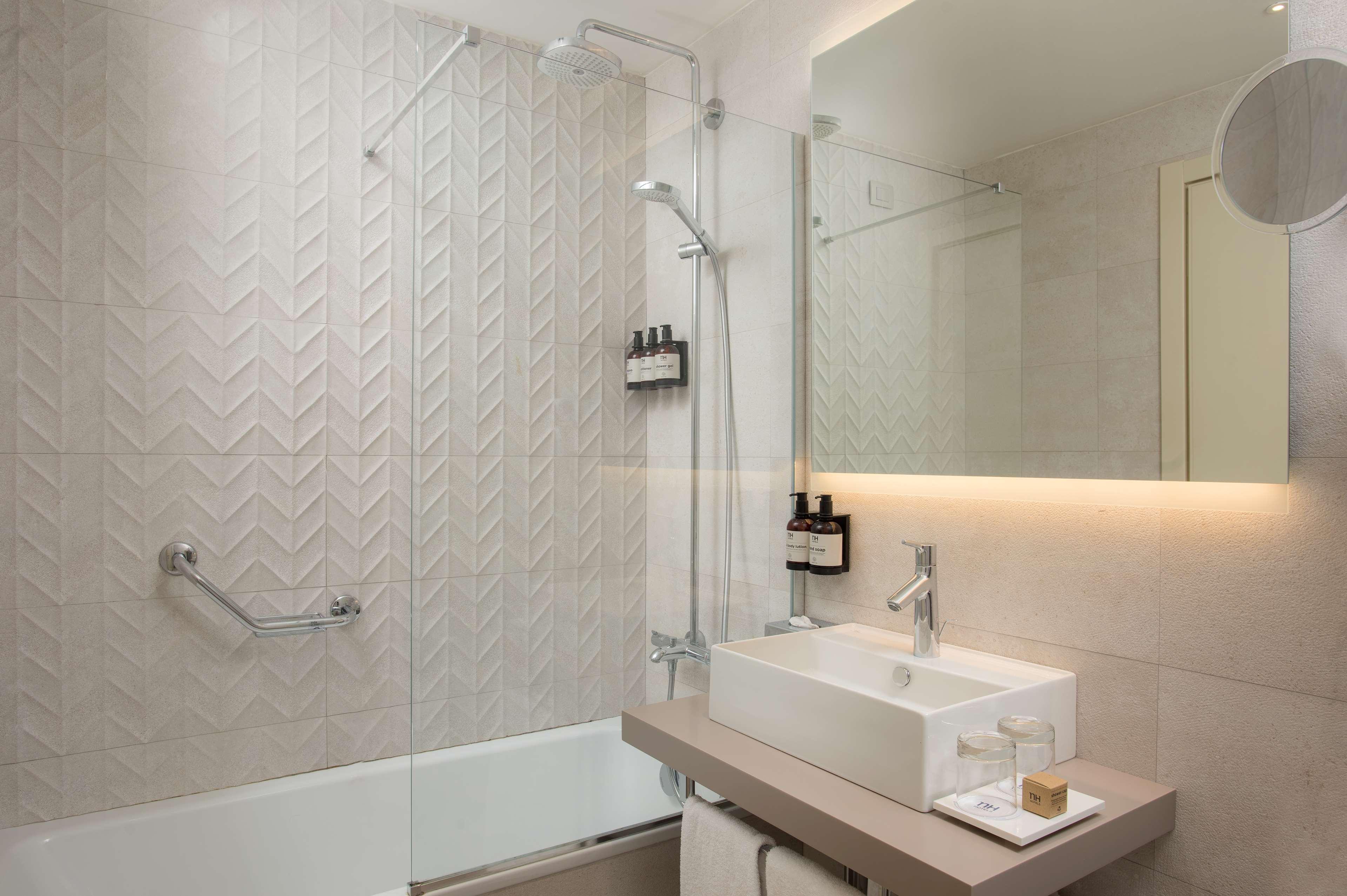 Double Superior with Views