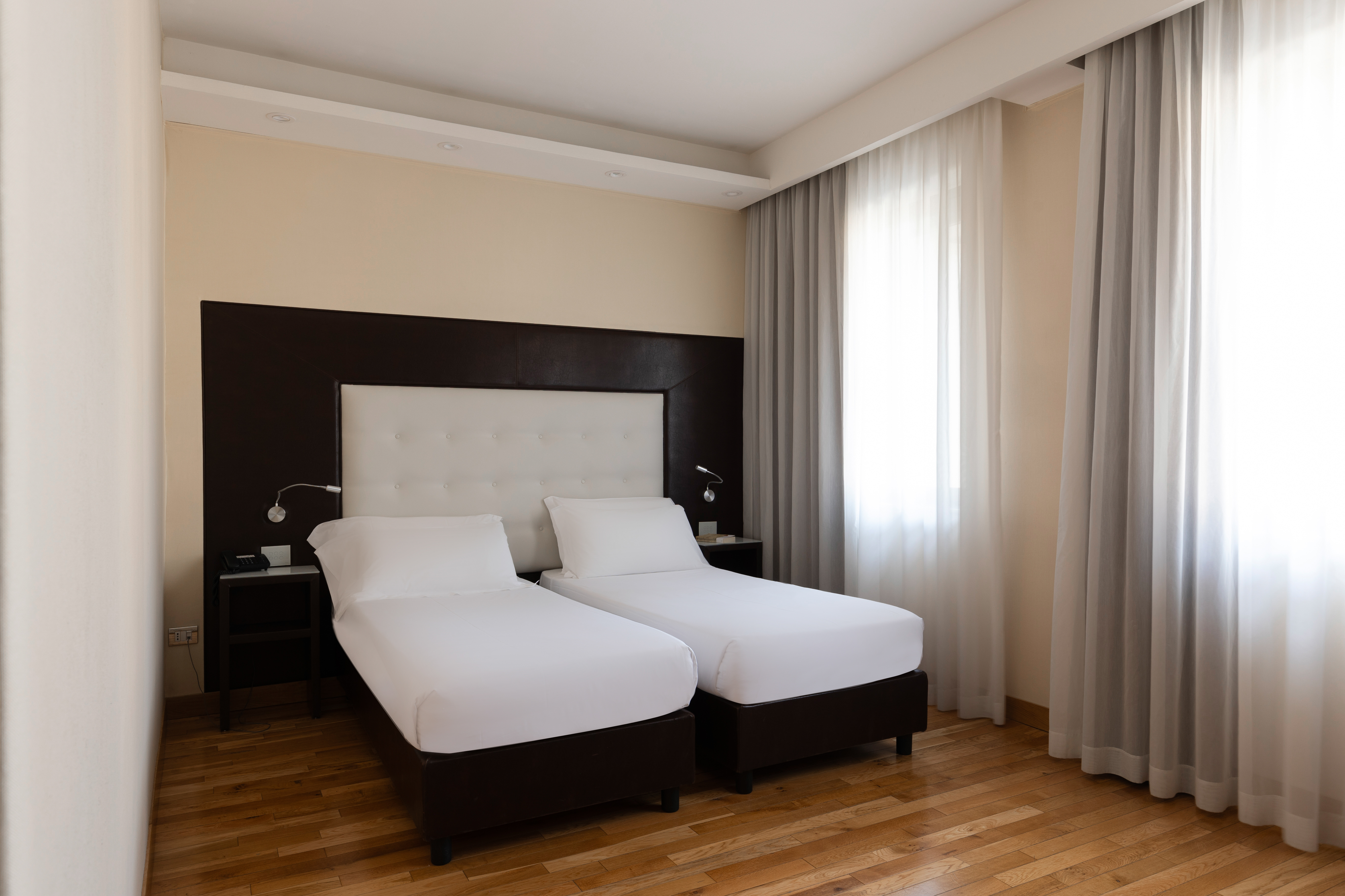 Double or Twin Standard