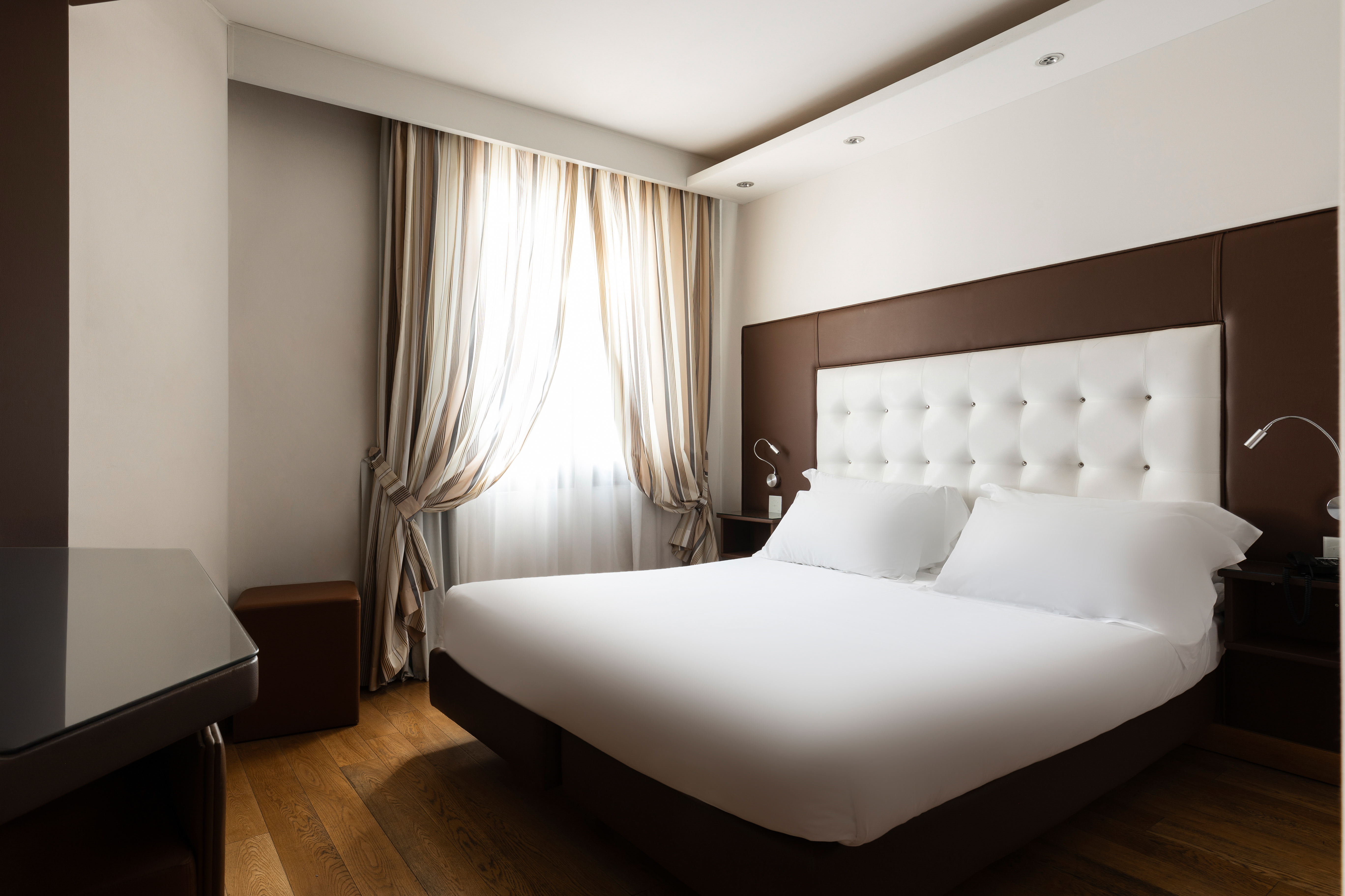 Double or Twin Standard