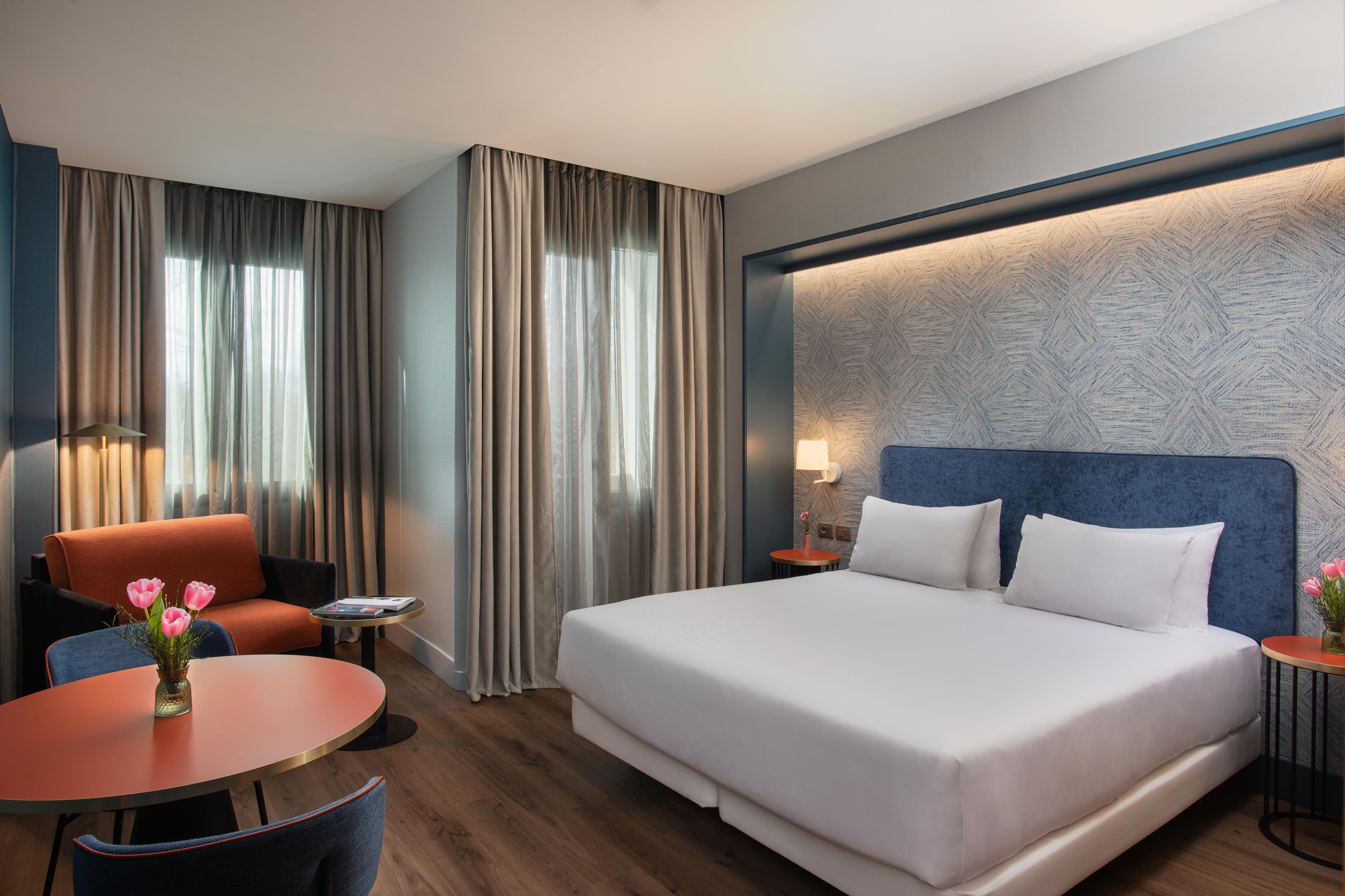 Family Room Capacity 4