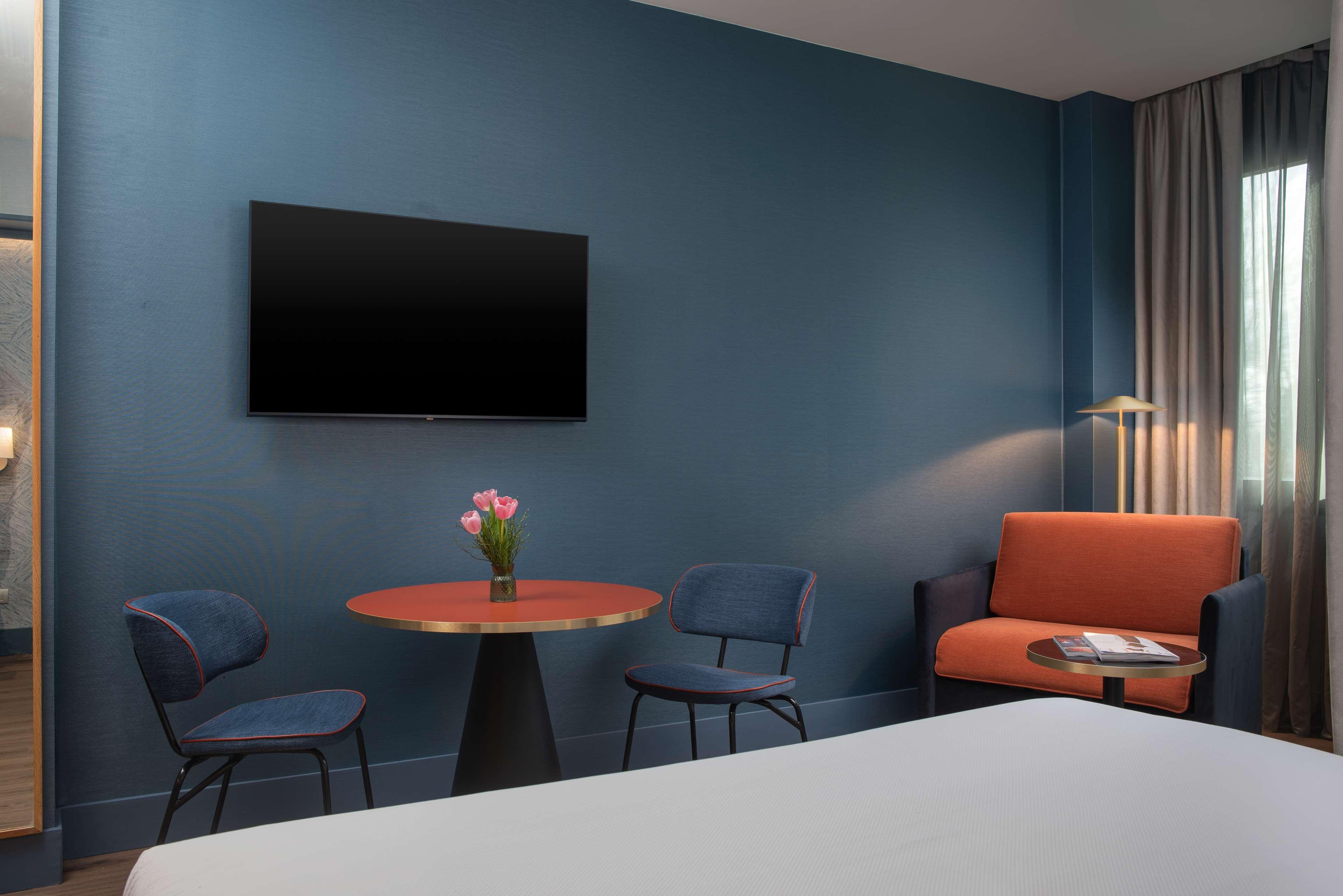 Family Room Capacity 4