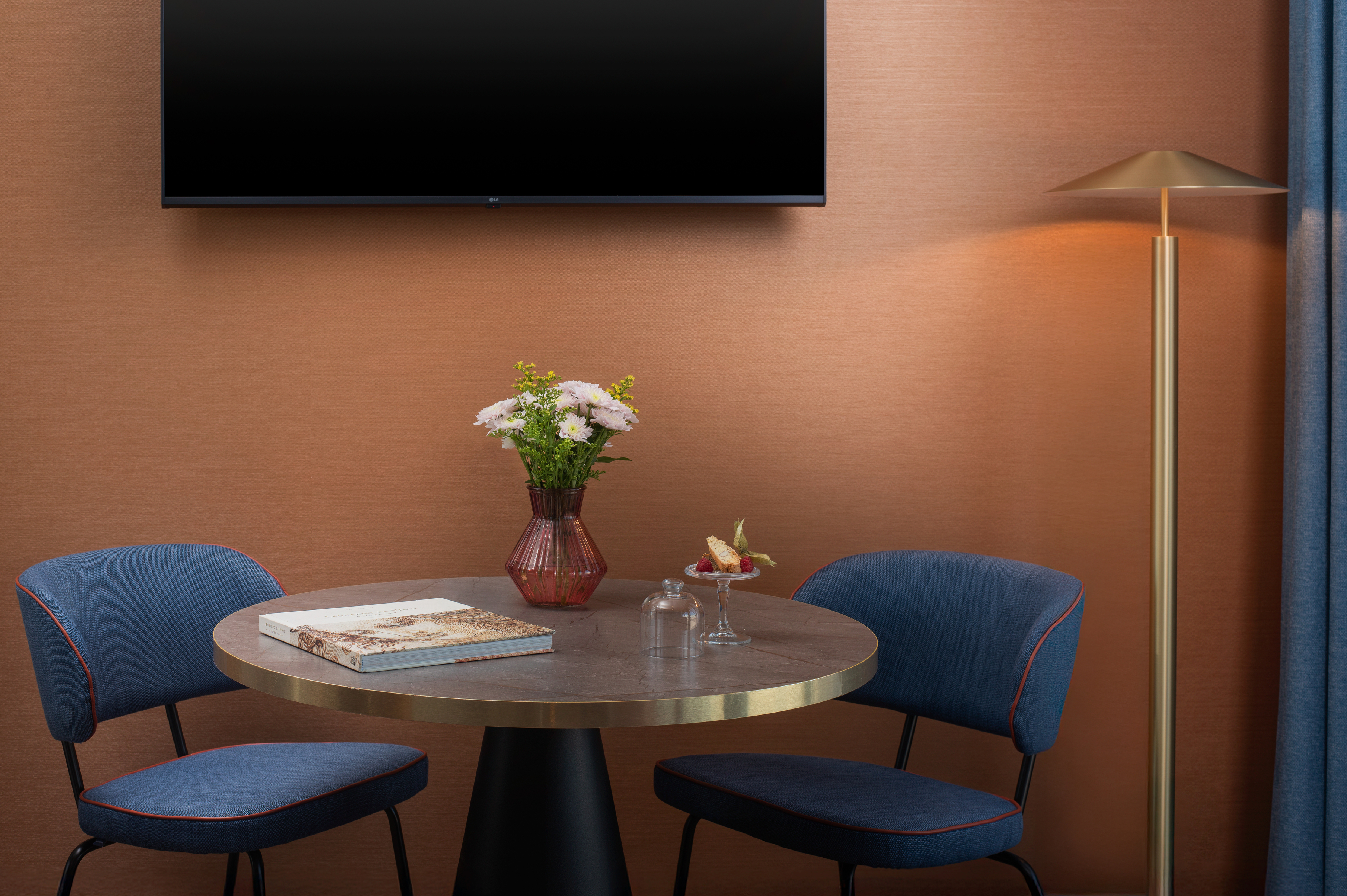 Junior Suite with Views