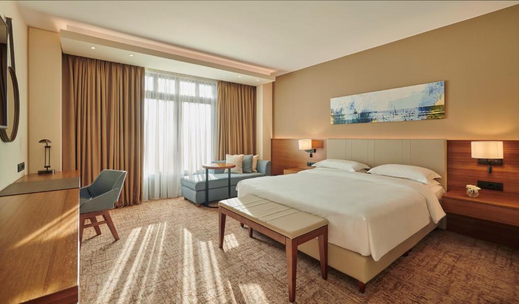 Double King Size Bed