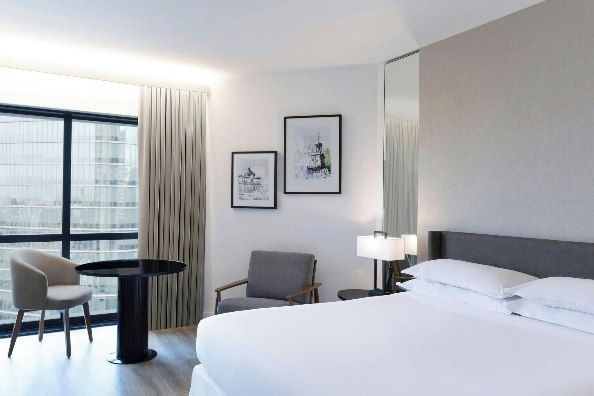 Double Superior King Bed