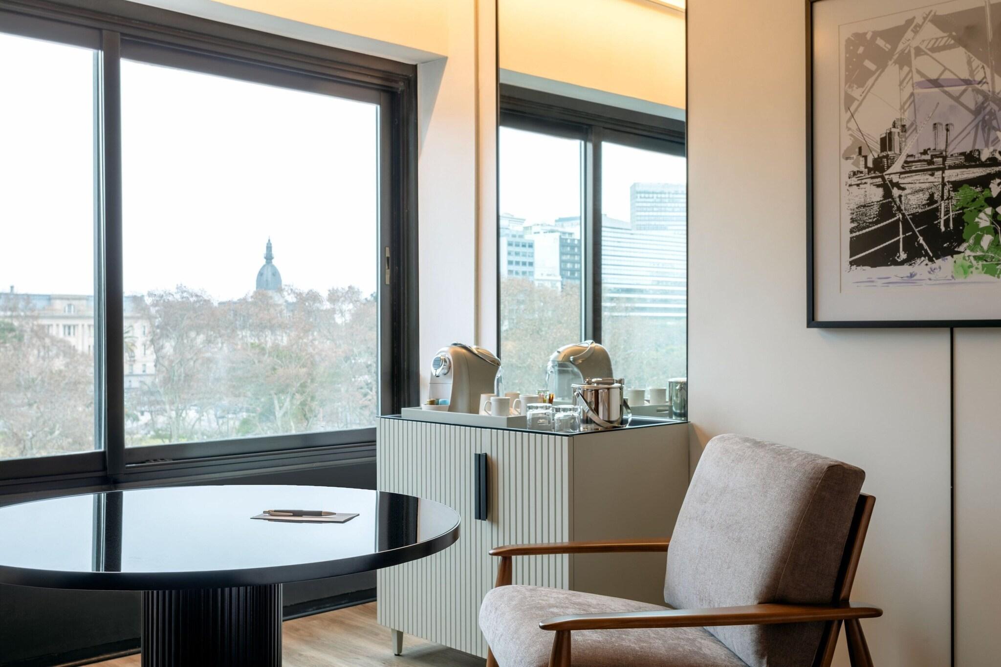 Double Superior King Bed